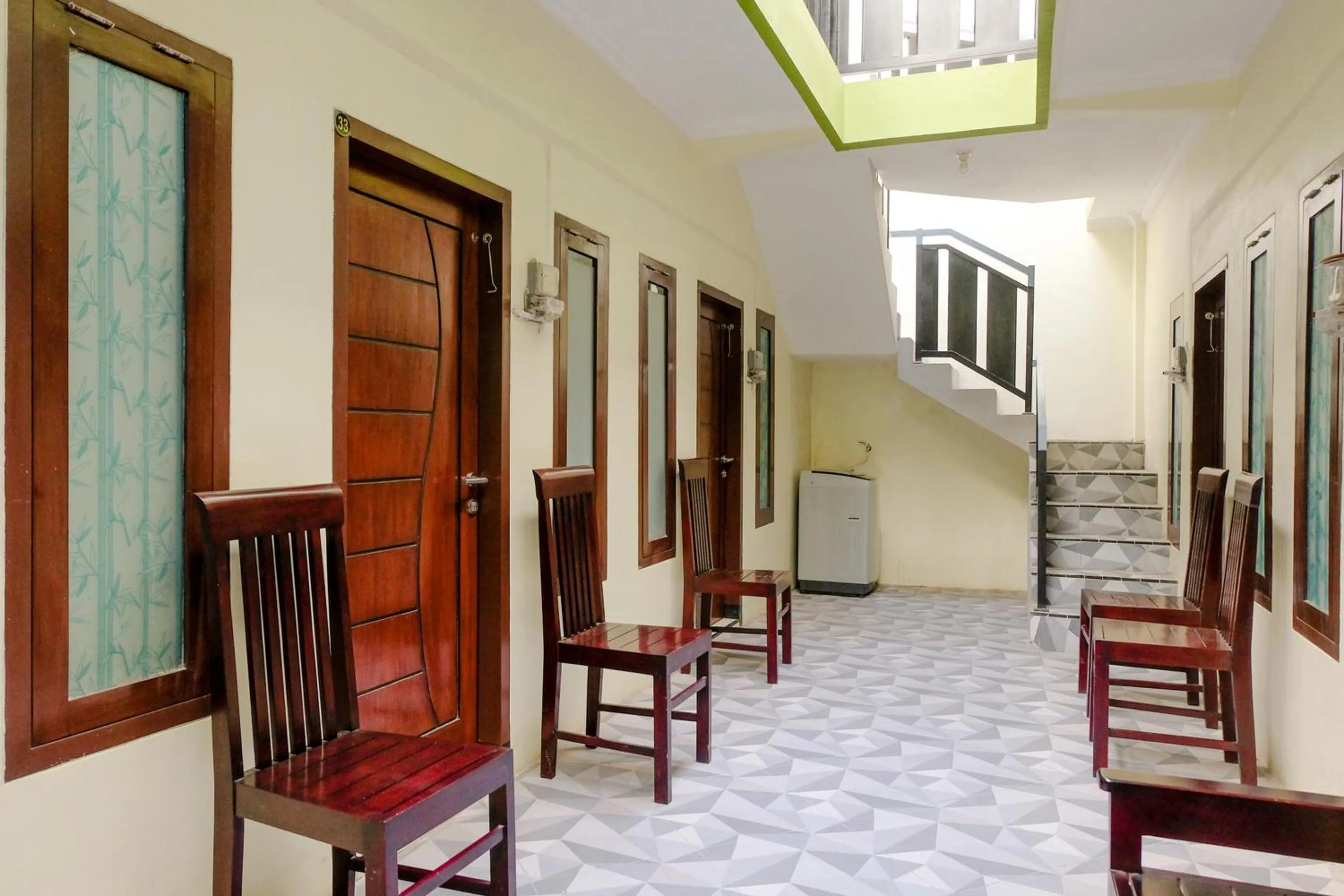 Facade/entrance in Zulfina Homestay Syariah Mitra RedDoorz