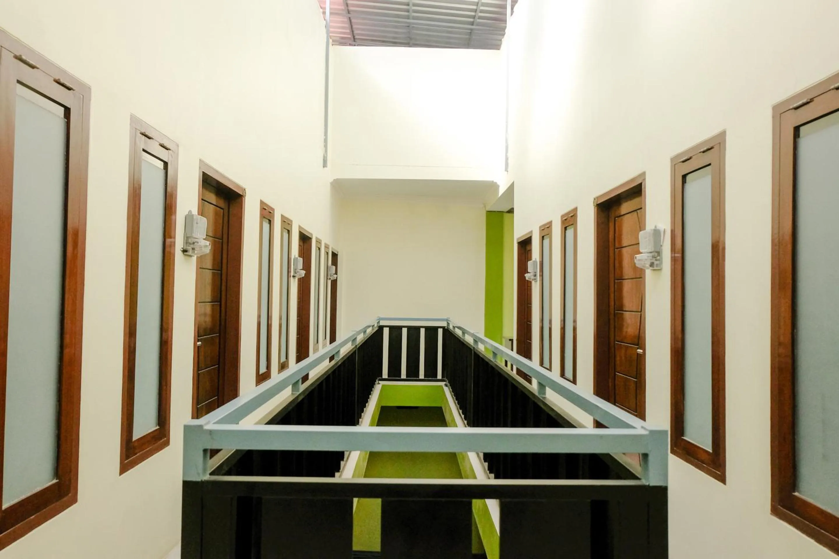 Facade/entrance in Zulfina Homestay Syariah Mitra RedDoorz