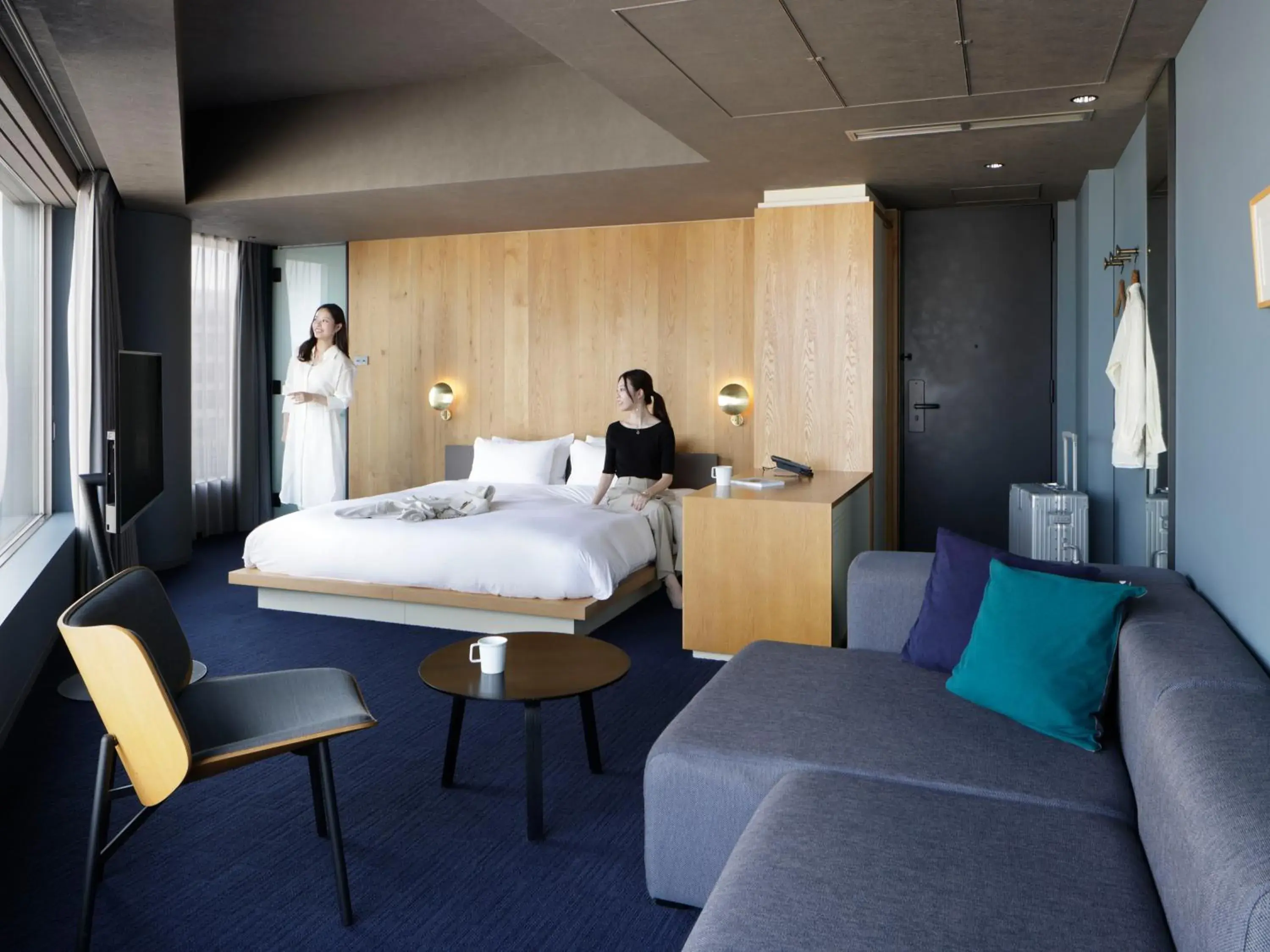 King Room in sequence MIYASHITA PARK - Shibuya King Room in sequence MIYASHITA PARK - Shibuya