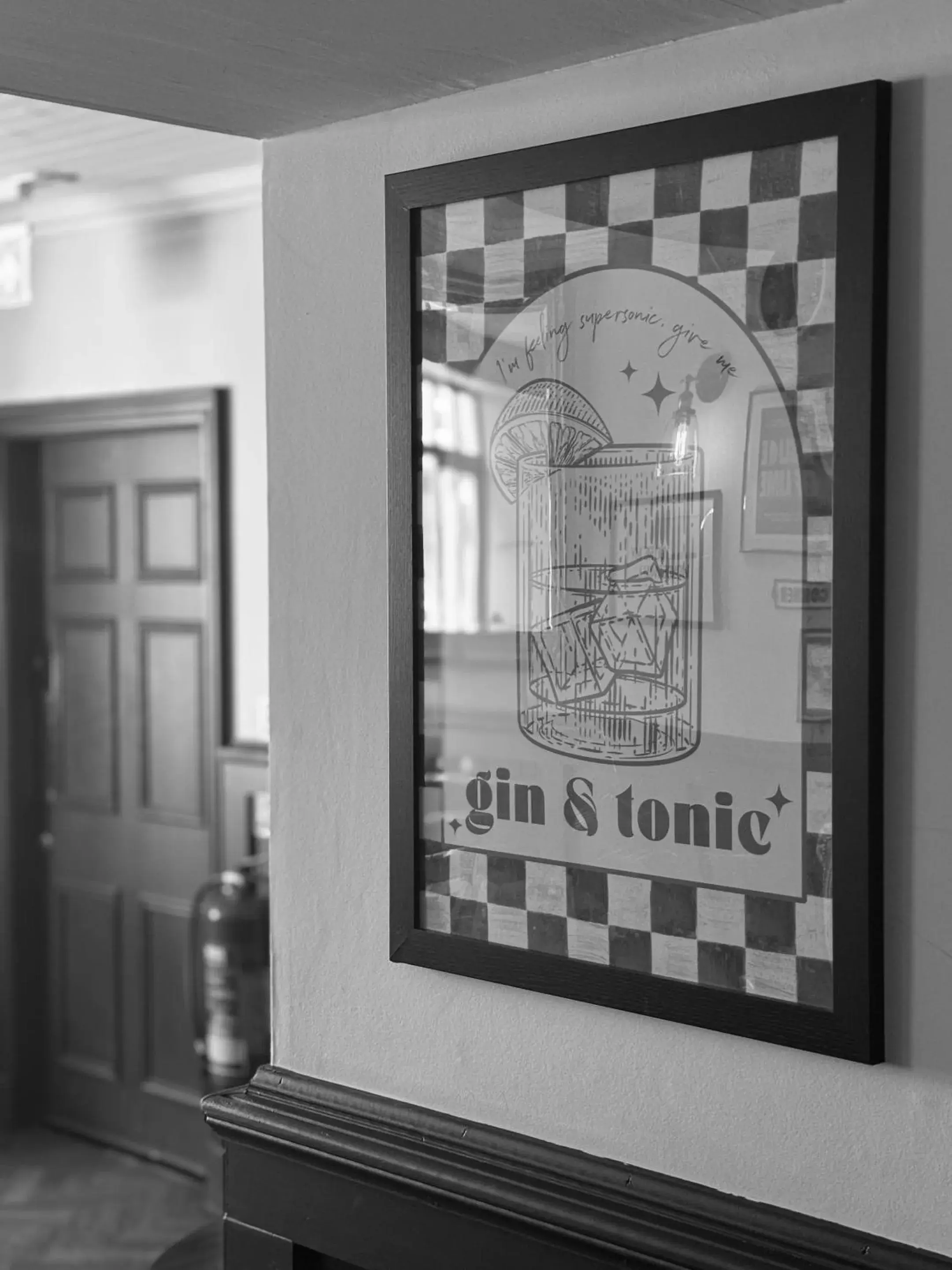 Twin Room with Private Bathroom in The Glendevon Hotel Twin Room with Private Bathroom in The Glendevon Hotel