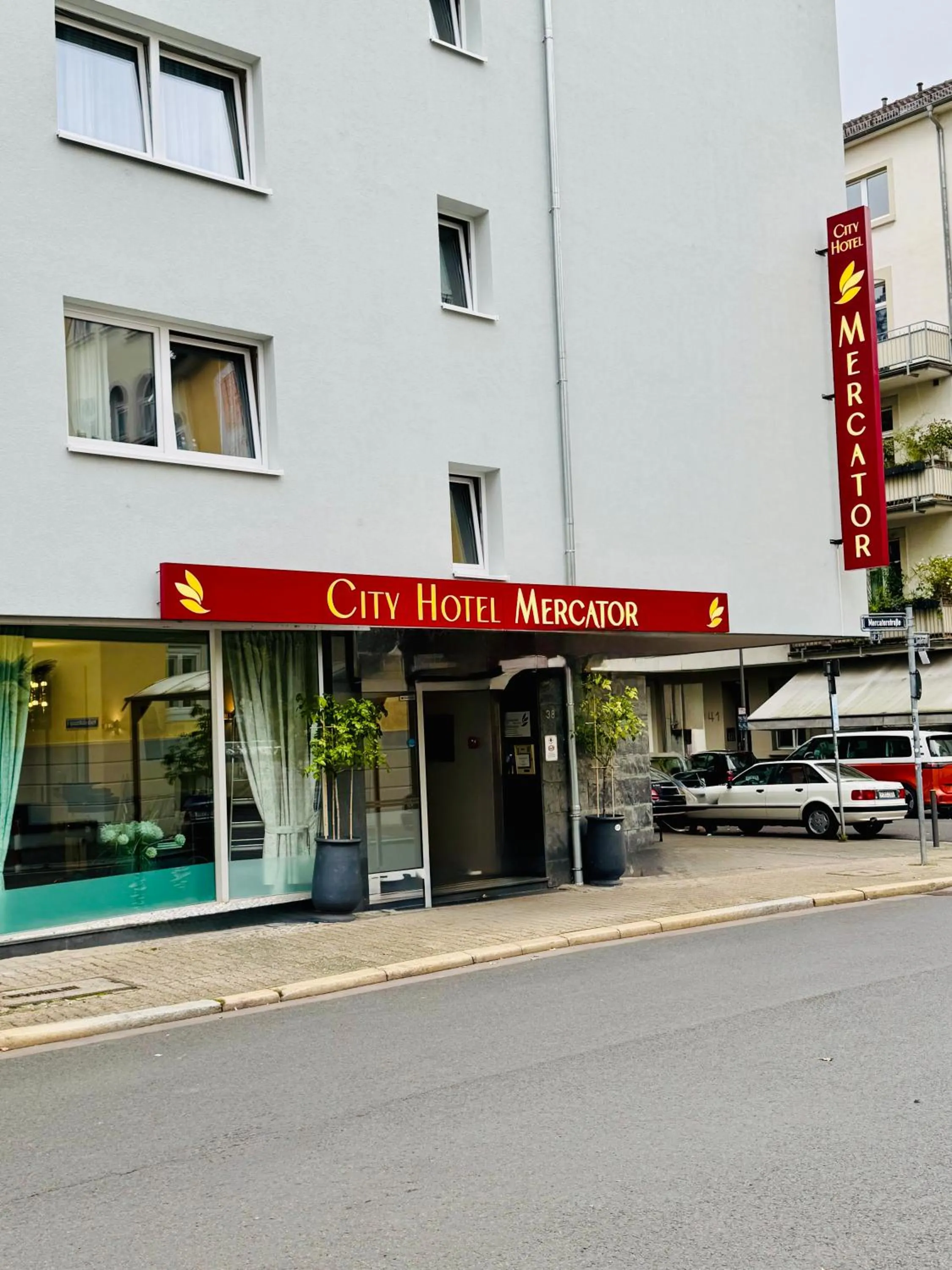 Property building in City Hotel Mercator