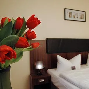 Photo of the whole room, Bed in City Hotel Mercator