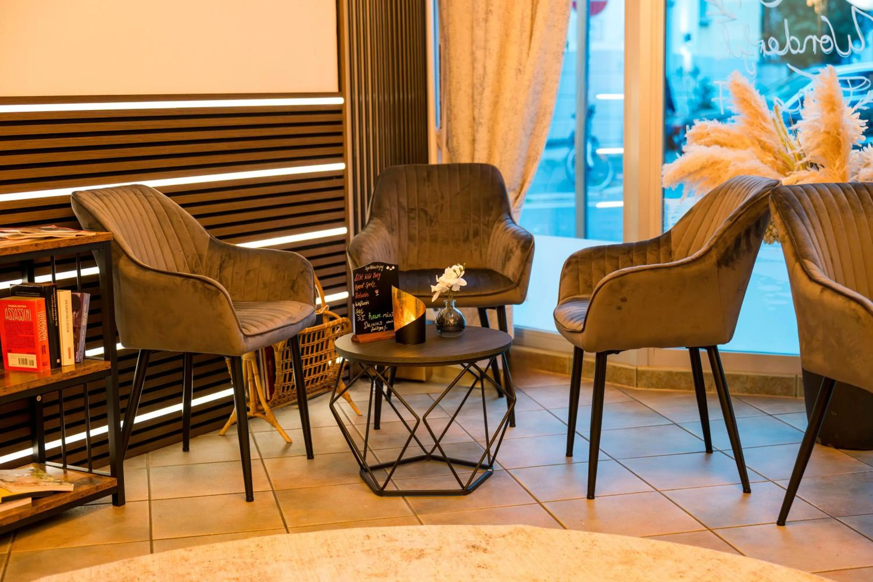 Lobby or reception in City Hotel Mercator