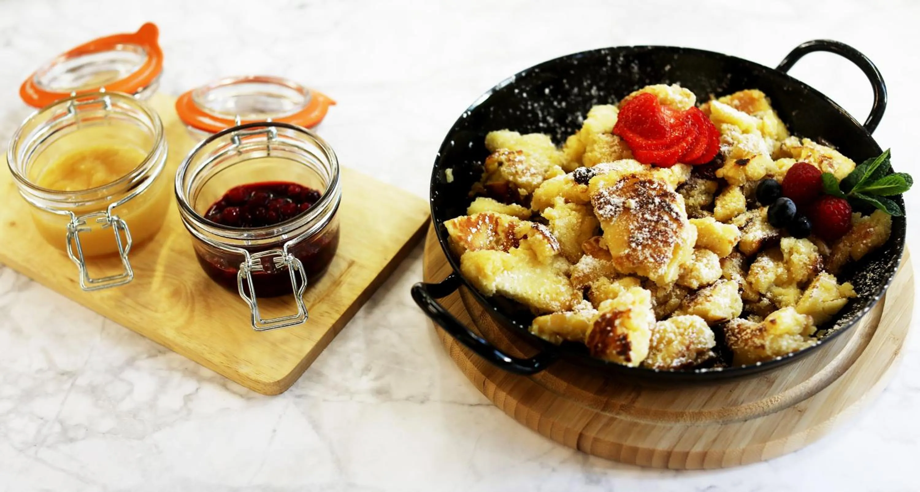 Restaurant/places to eat in Parkhotel Traunstein