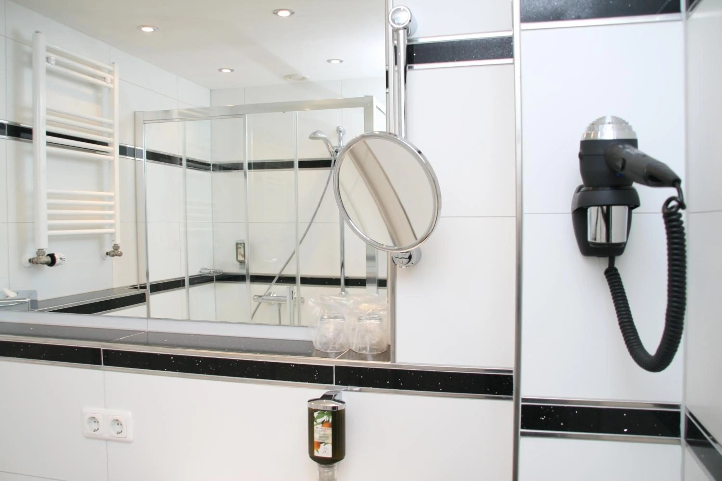 Bathroom in Mauritius Komfort Hotel in der Altstadt