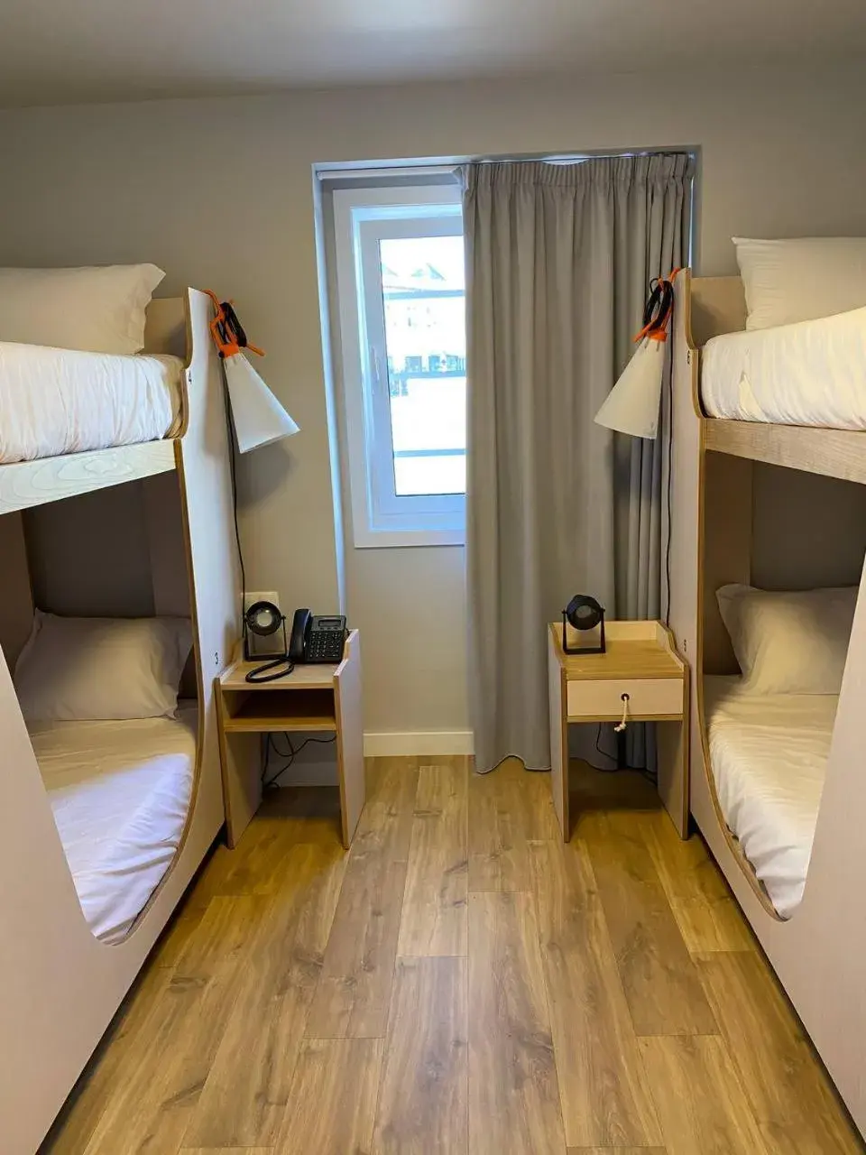 Bed in 6-Bed Mixed Dormitory Room in Porto Velho Boutique Lodge Bed in 6-Bed Mixed Dormitory Room in Porto Velho Boutique Lodge