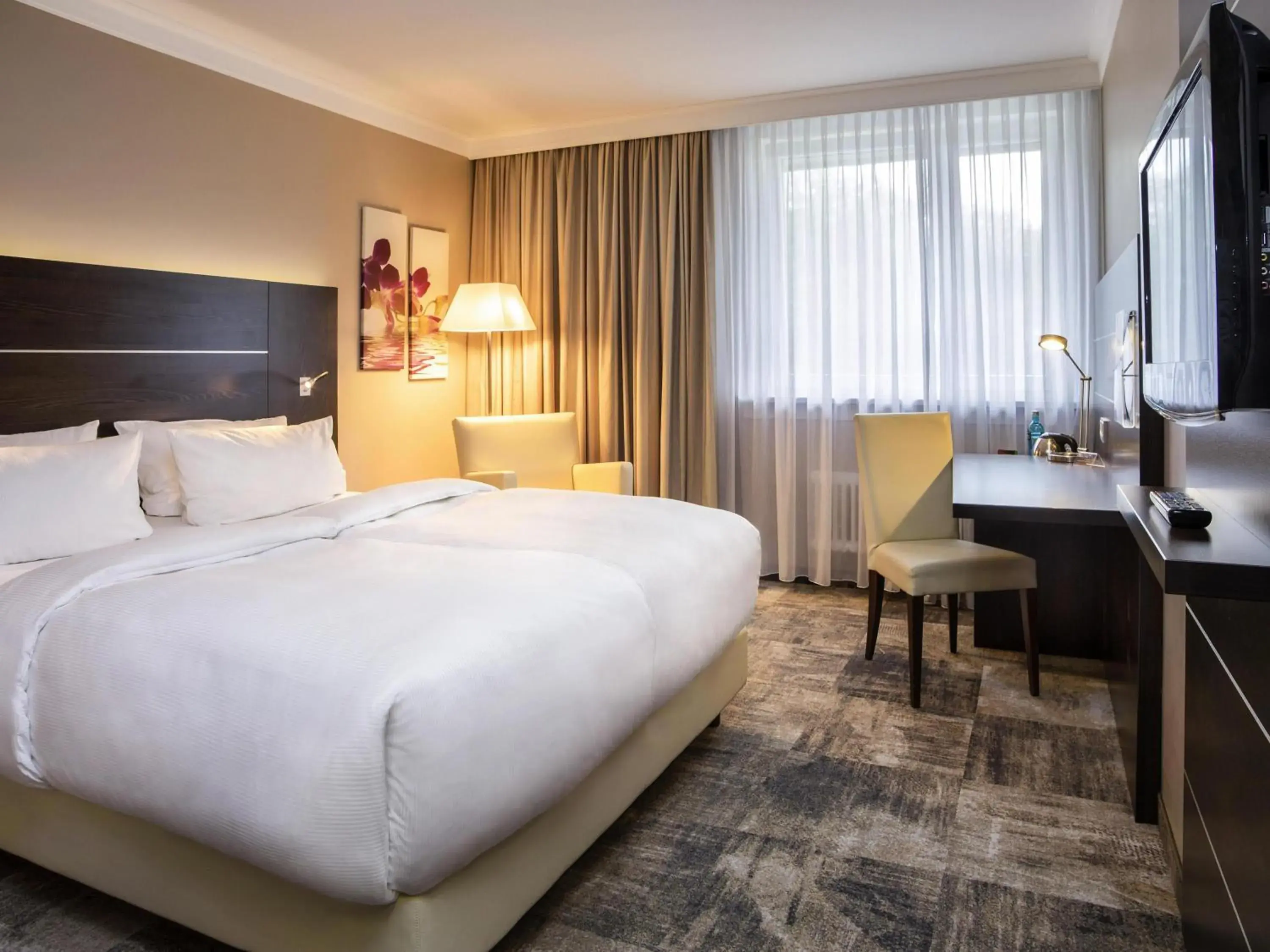 Comfort Double or Twin Room - single occupancy in Mercure Hotel Hagen Comfort Double or Twin Room - single occupancy in Mercure Hotel Hagen