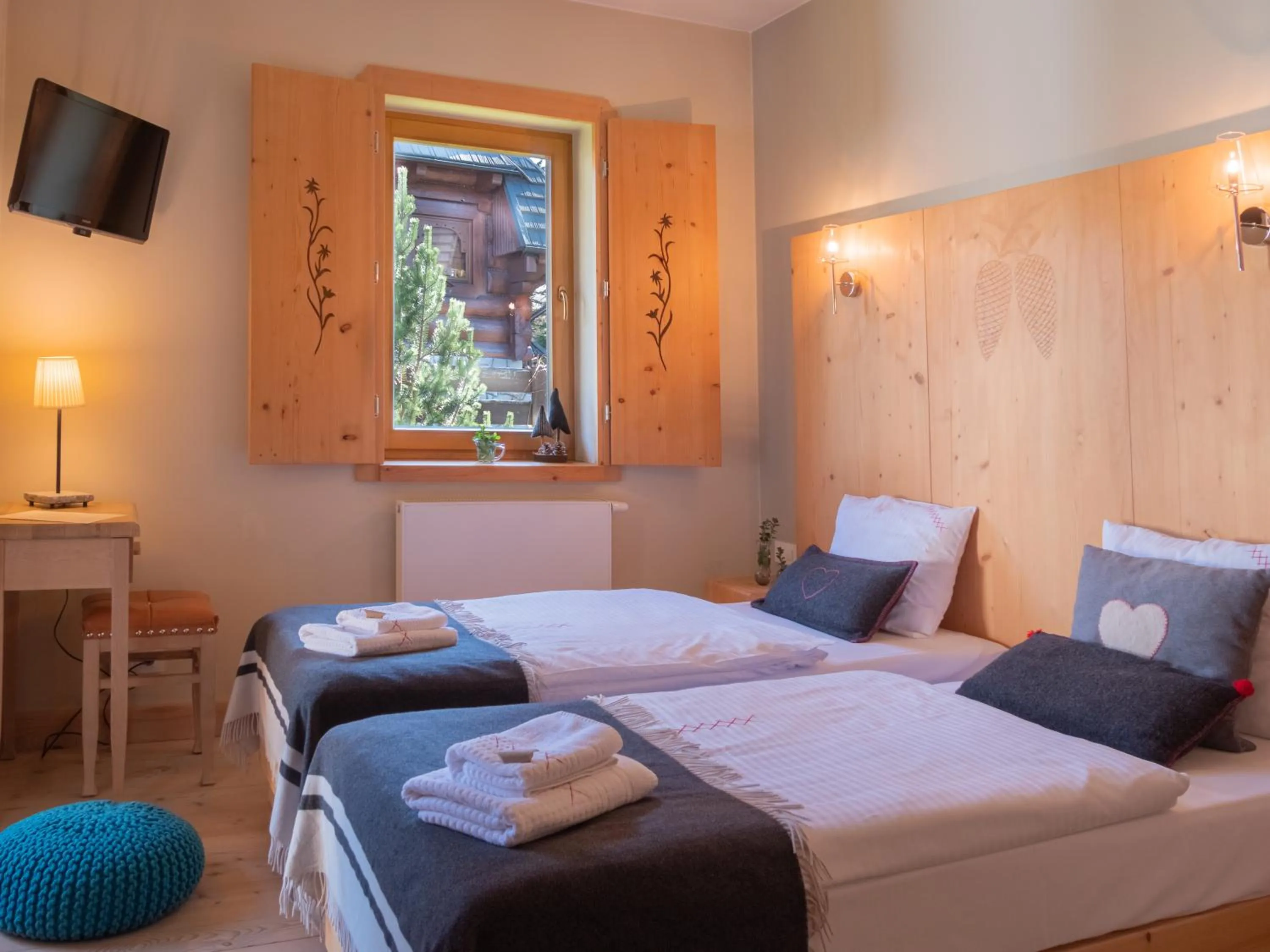 Bedroom, Bed in Willa Mirwa