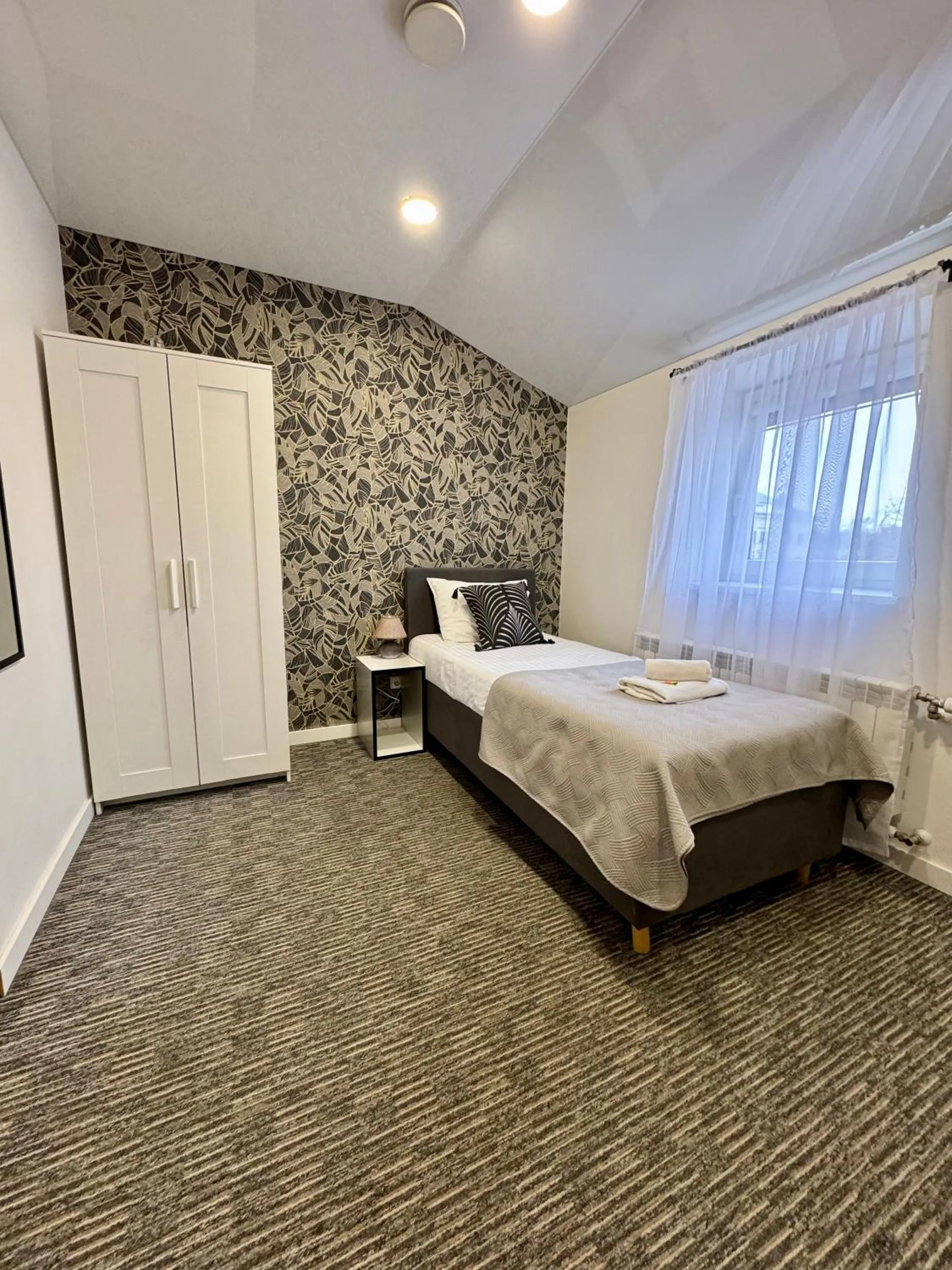 Bed in R plius "Easy Kaunas"