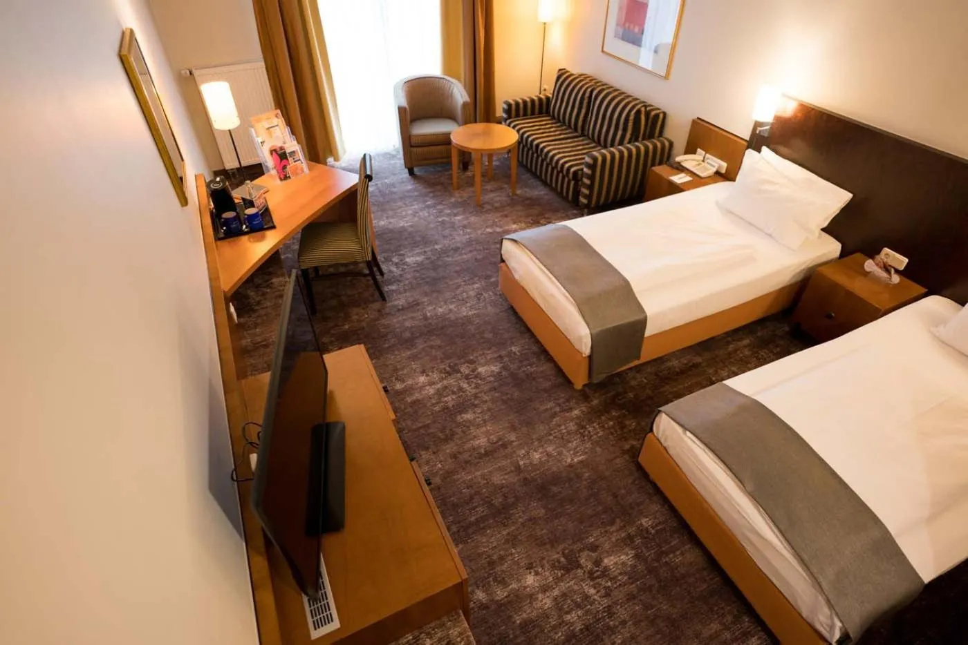 Photo of the whole room, Bed in Hotel Fulda Mitte