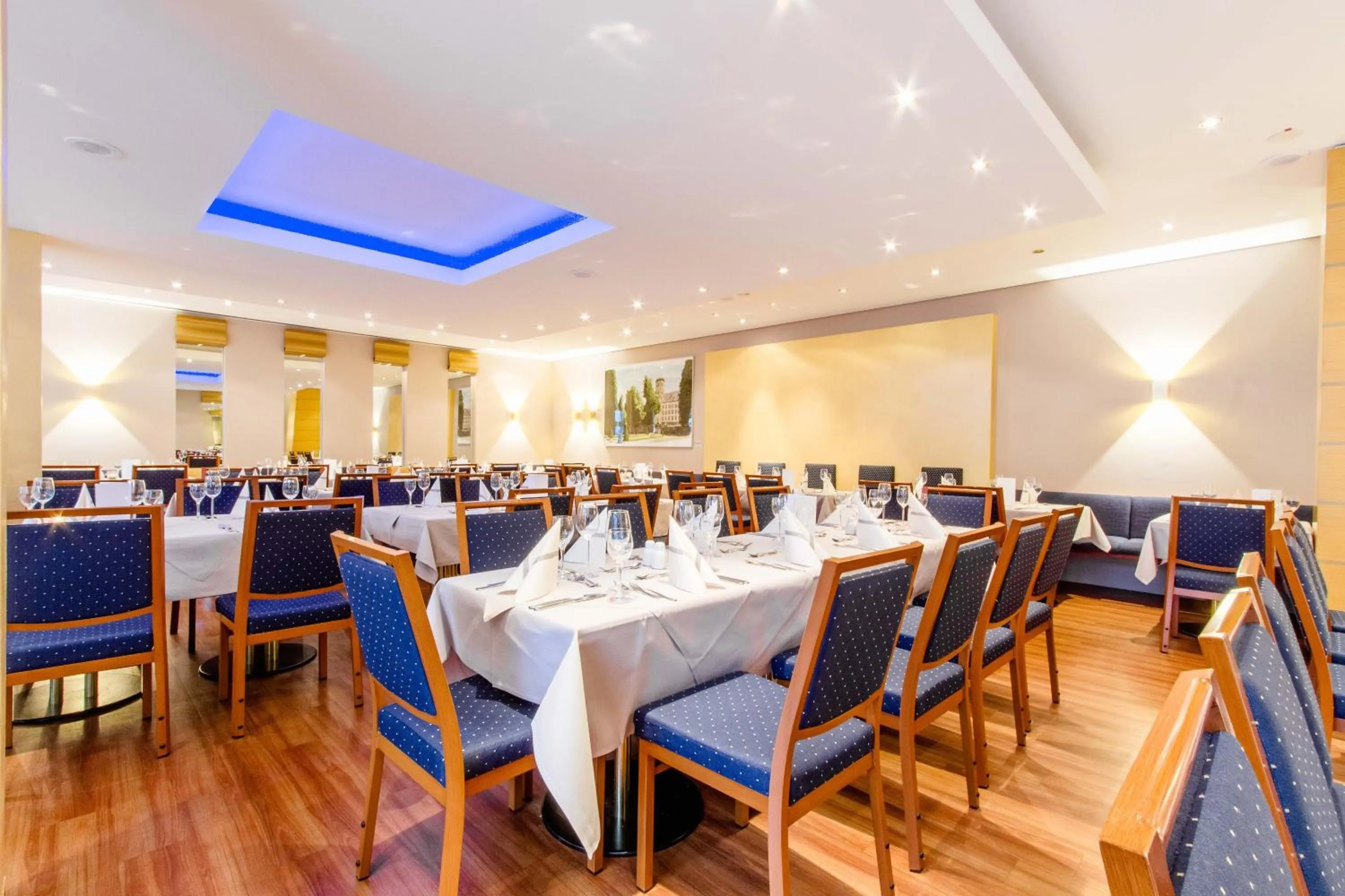 Restaurant/places to eat in Hotel Fulda Mitte