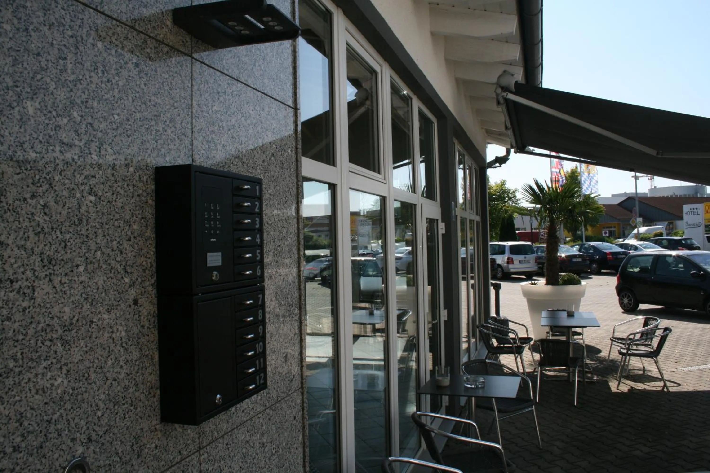 Facade/entrance in Hotel Bavaria