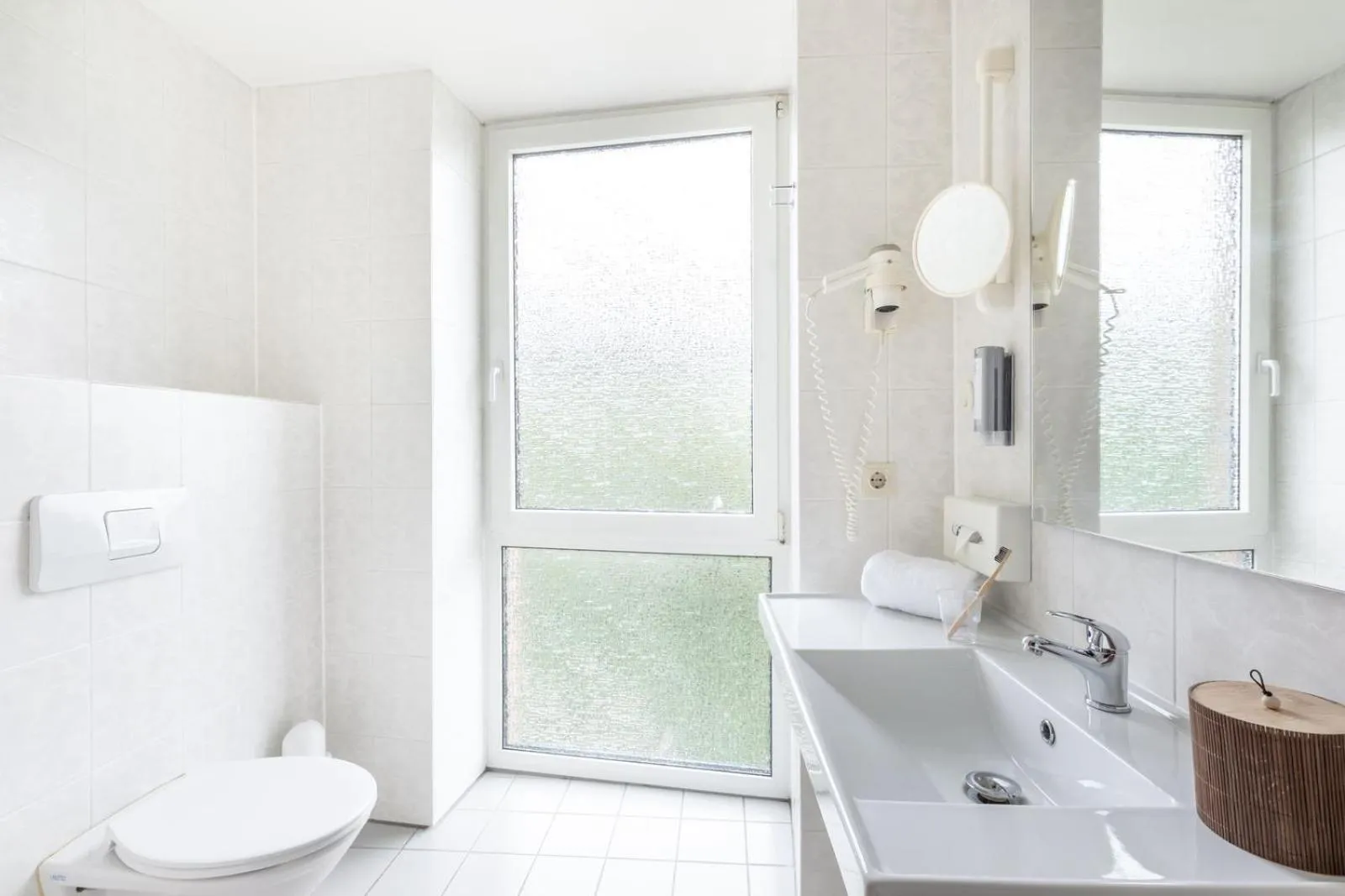 Toilet in Hotel Elisenhof Mönchengladbach