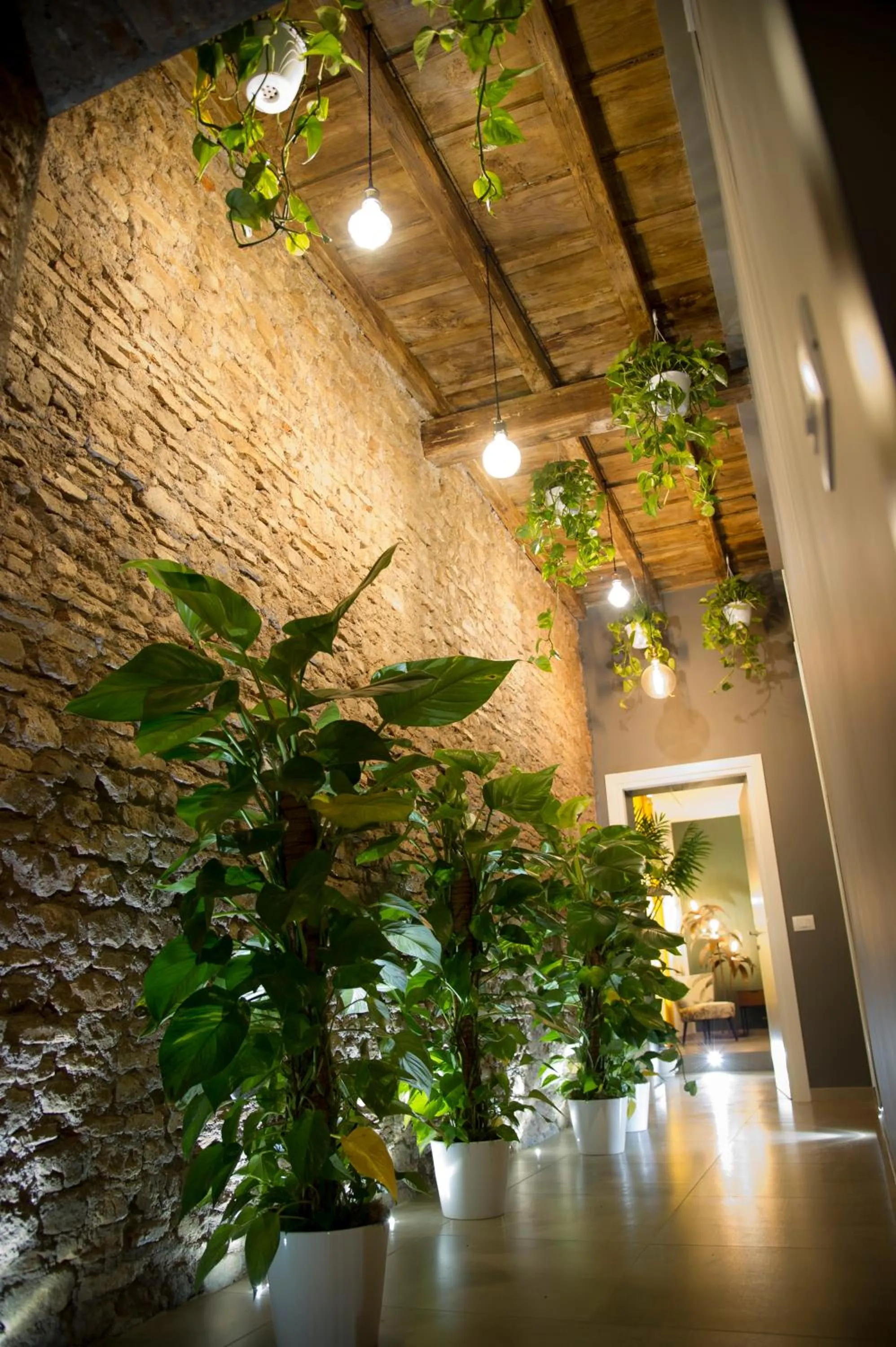 Le Boutique Luxury Rooms diffused in Historic Center