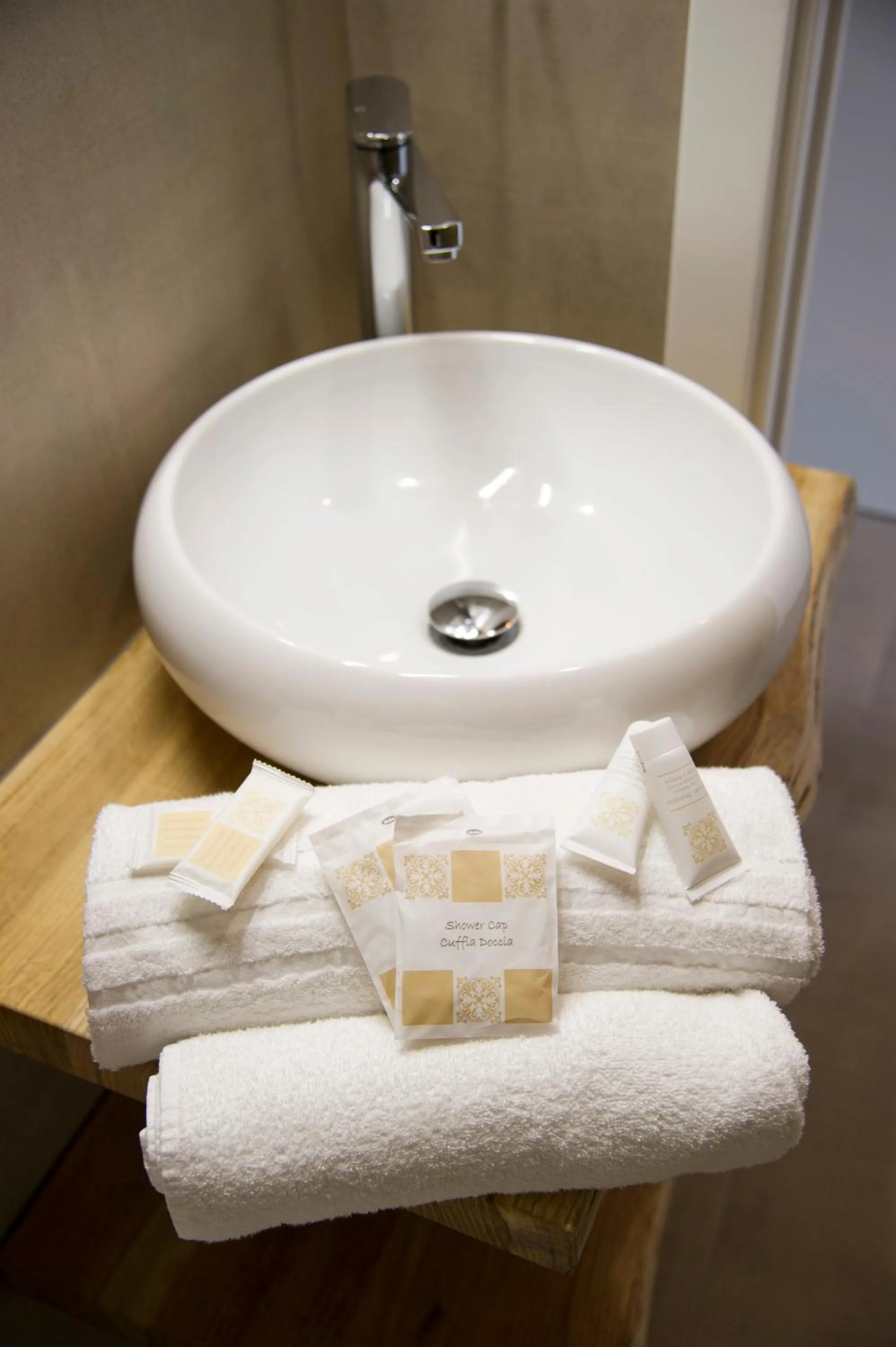 Le Boutique Luxury Rooms diffused in Historic Center