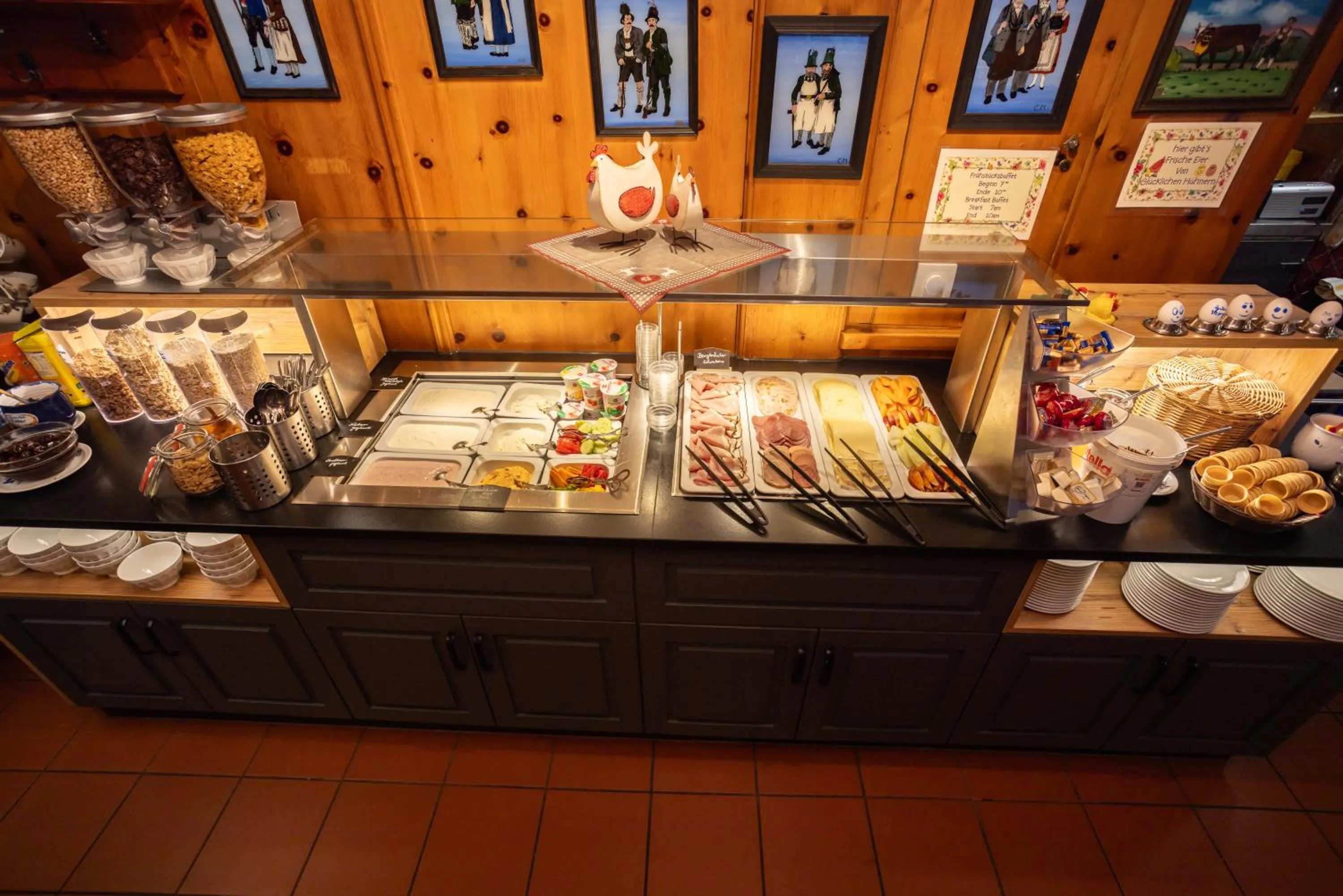 Restaurant/places to eat in Hotel & Gasthof Fraundorfer