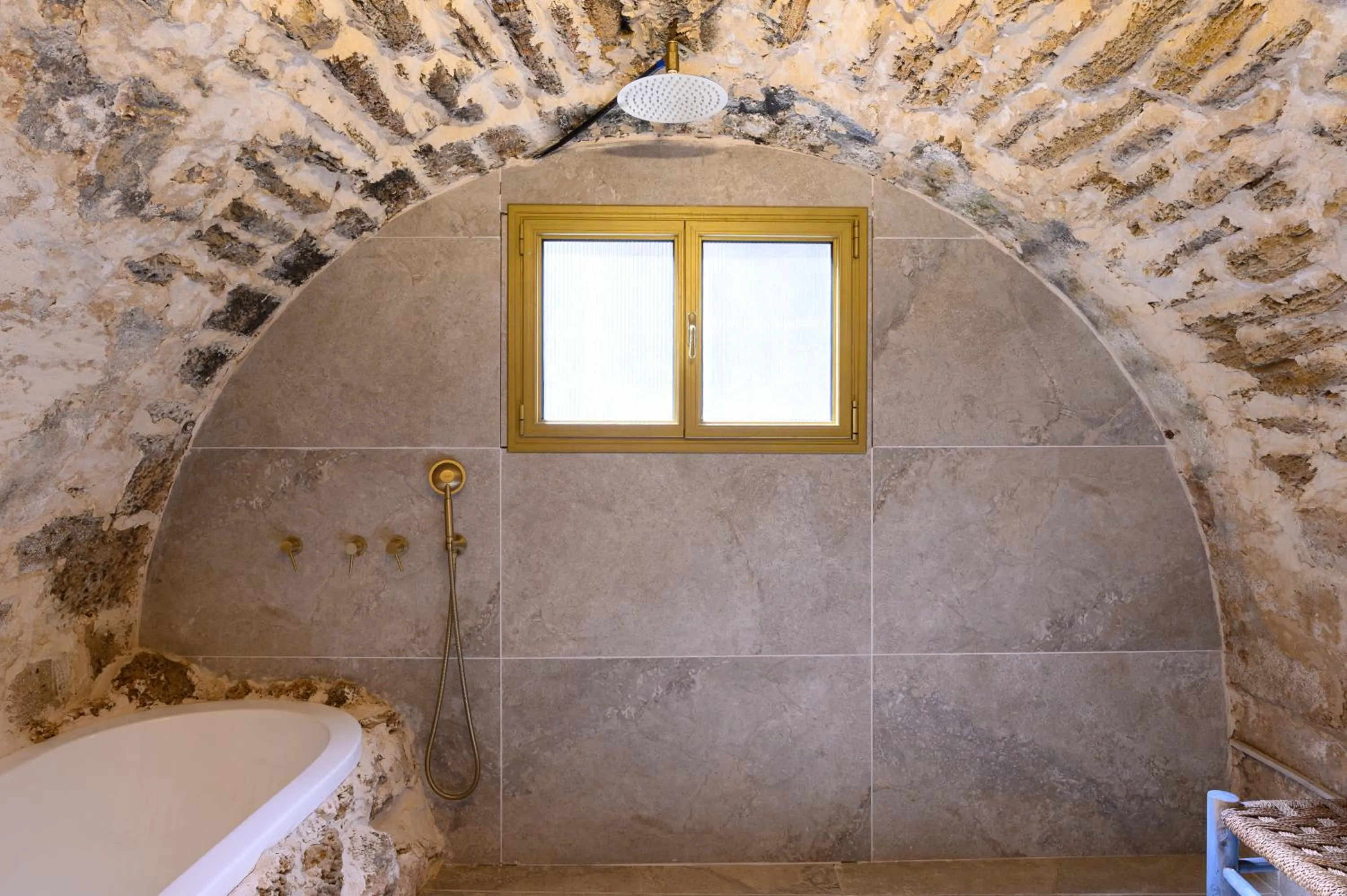 Shower in Tel-Aviv LALA Boutique Hotel