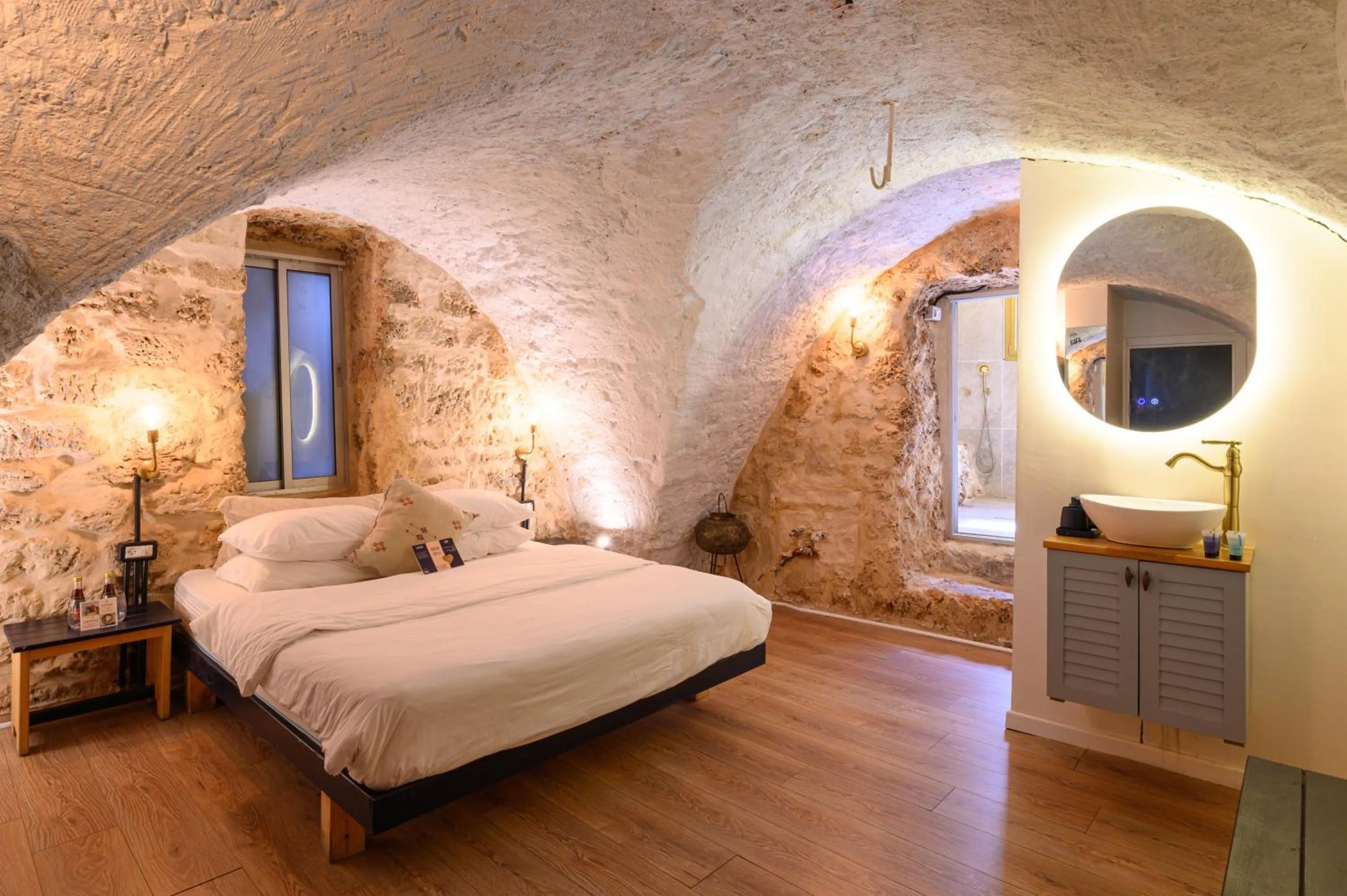 Bed in Tel-Aviv LALA Boutique Hotel