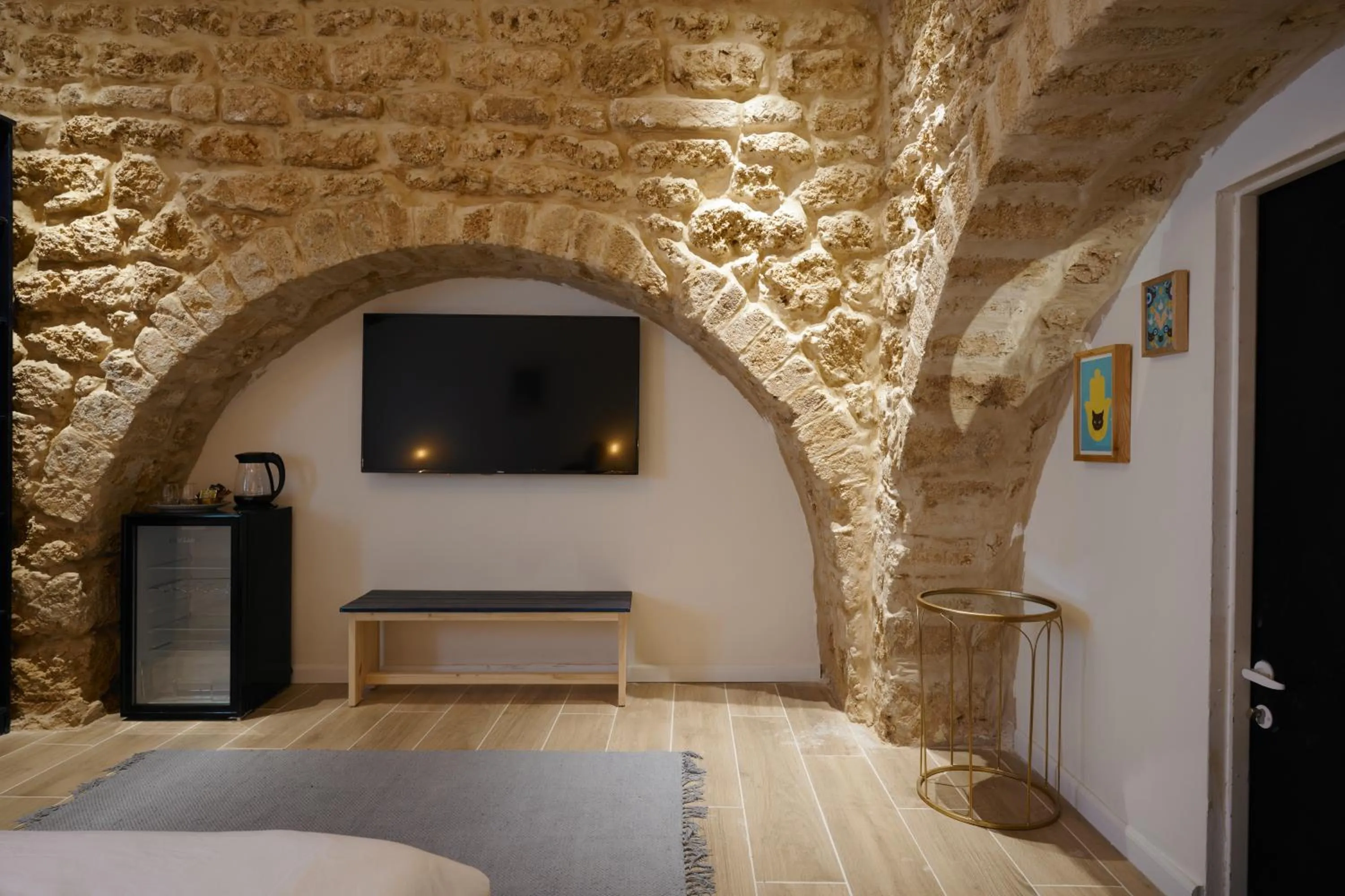 TV and multimedia, Bed in Tel-Aviv LALA Boutique Hotel