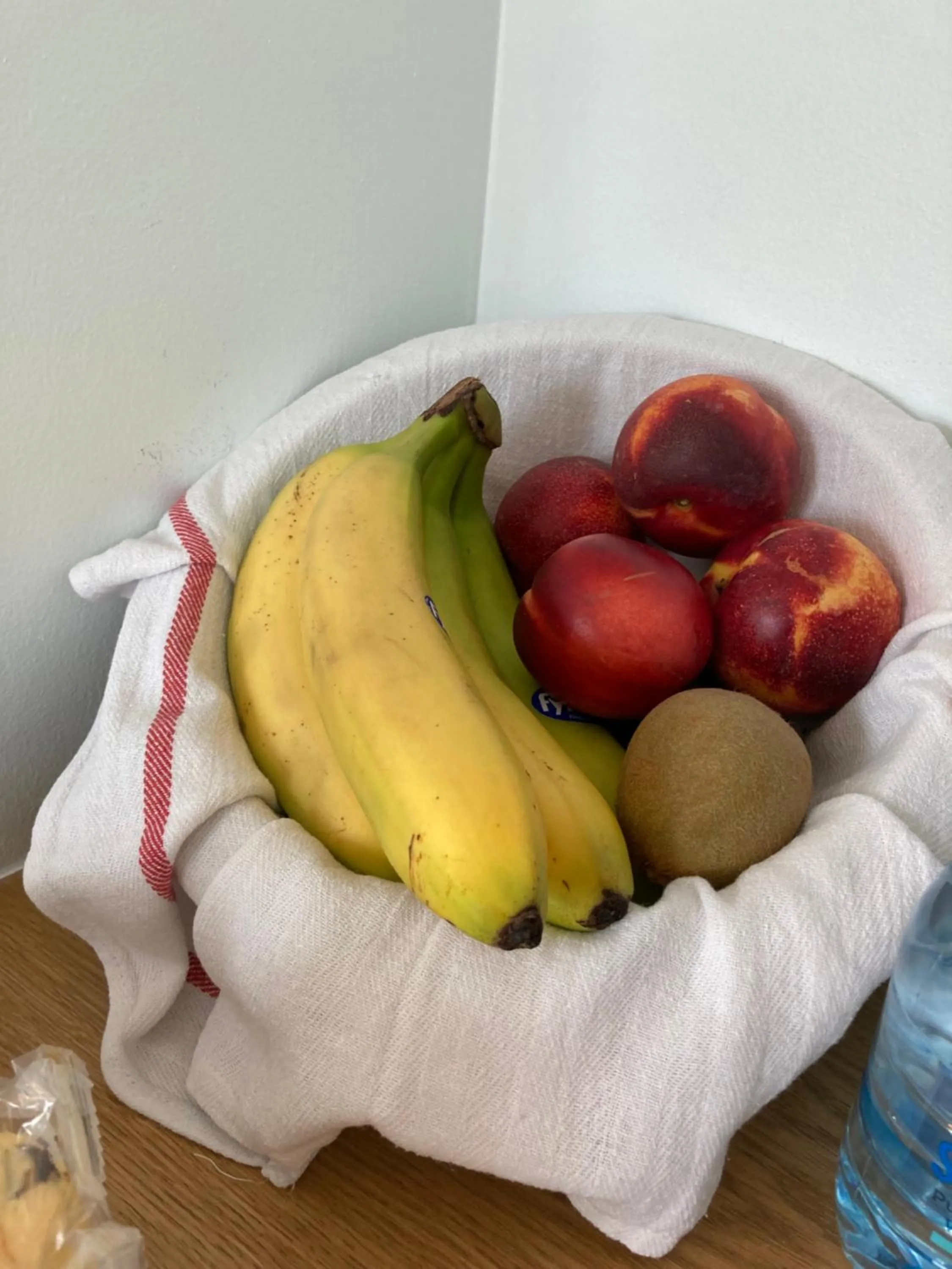 Breakfast in Seagull Cottage B&B