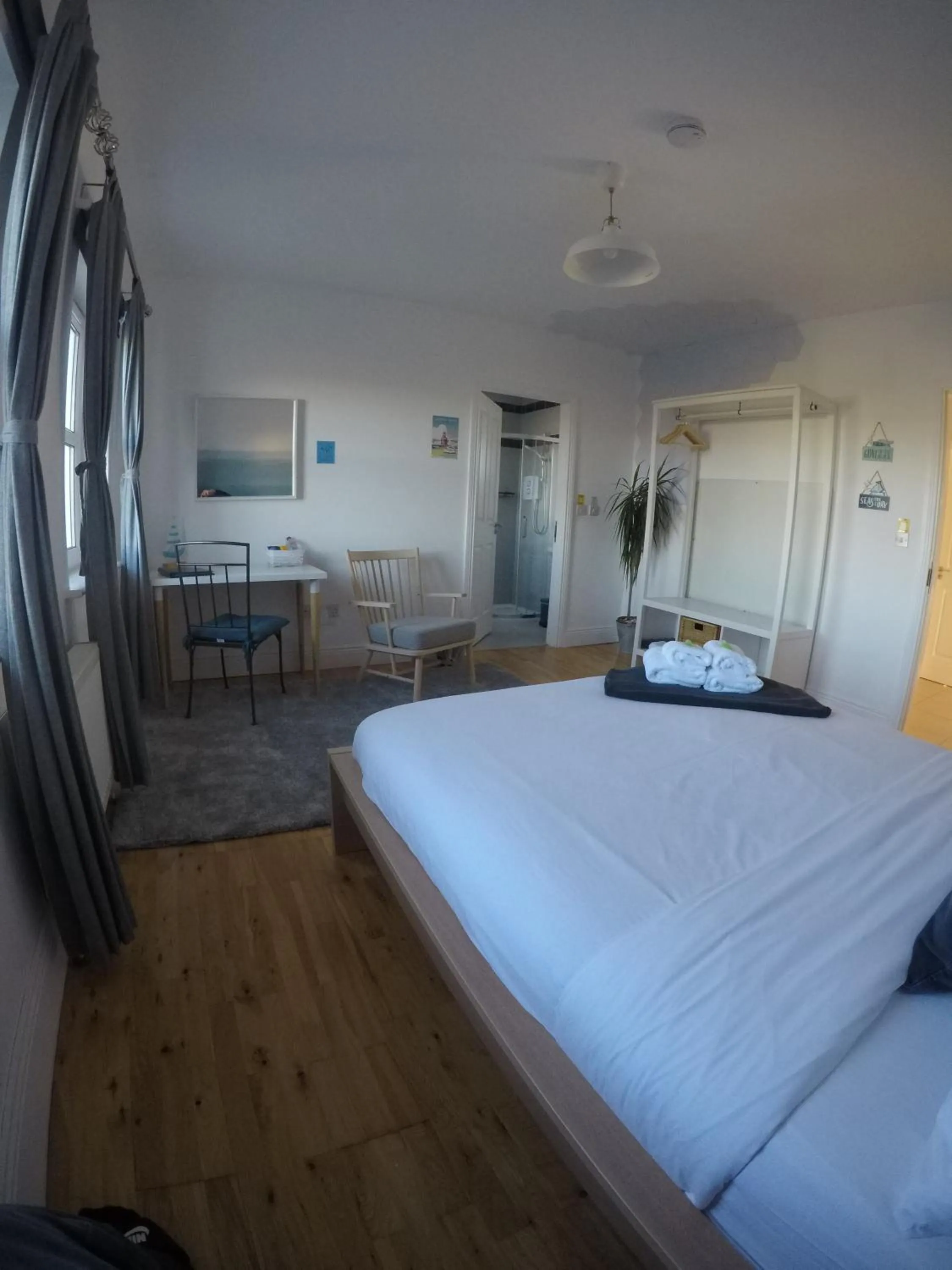 Bed in Seagull Cottage B&B