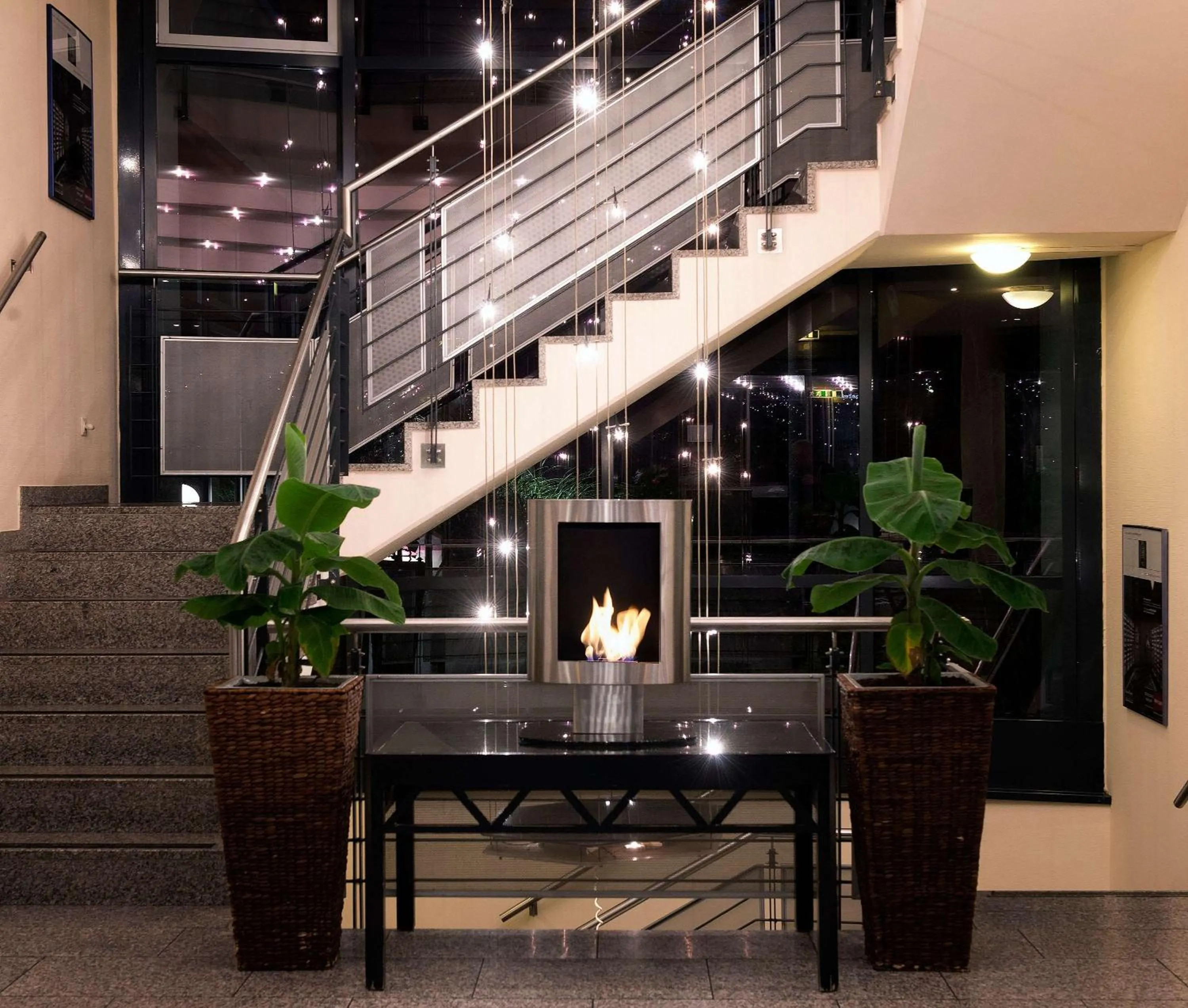 Lobby or reception in Wyndham Garden Hennigsdorf Berlin