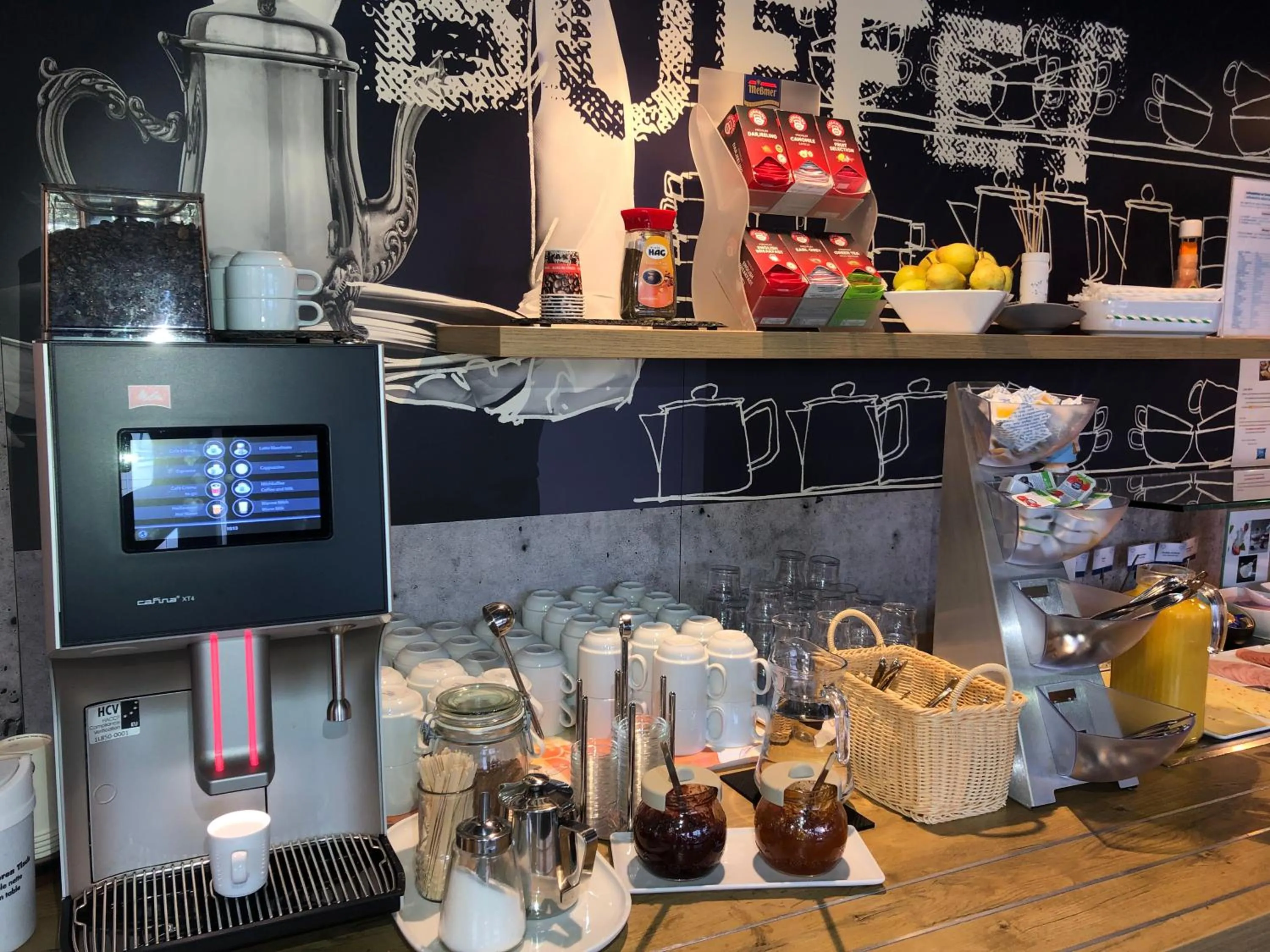 Coffee/tea facilities in ibis budget Muenchen Putzbrunn