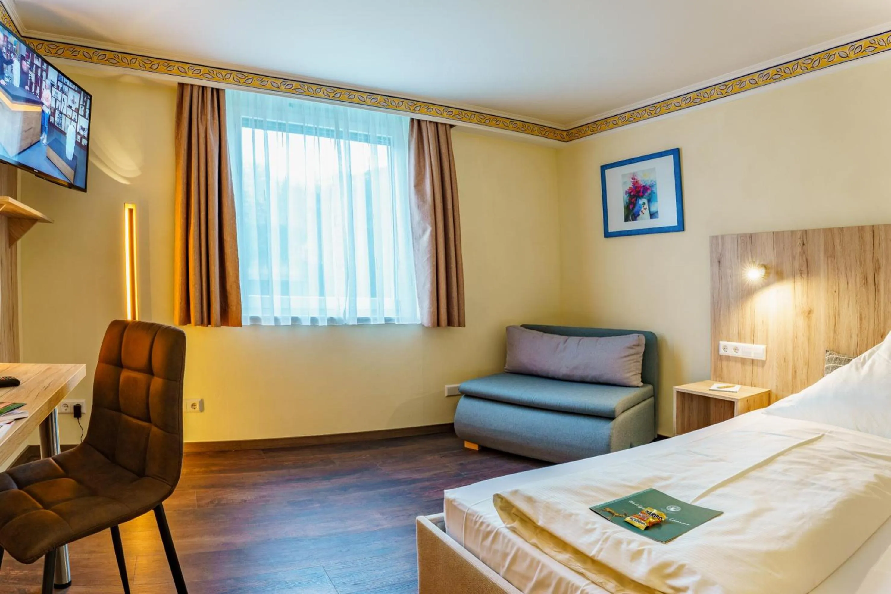 Photo of the whole room, Bed in Akzent Hotel Restaurant Hirsch