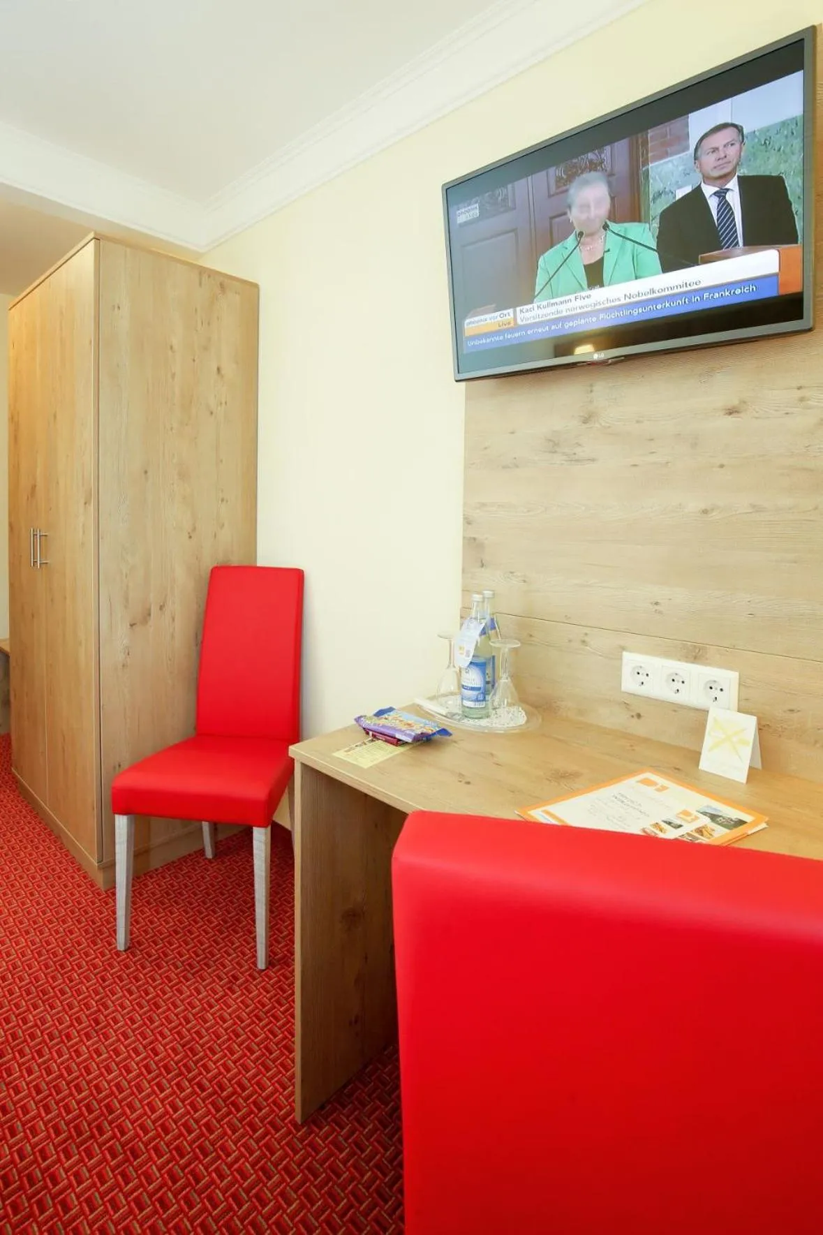 Seating area in Akzent Hotel Restaurant Hirsch