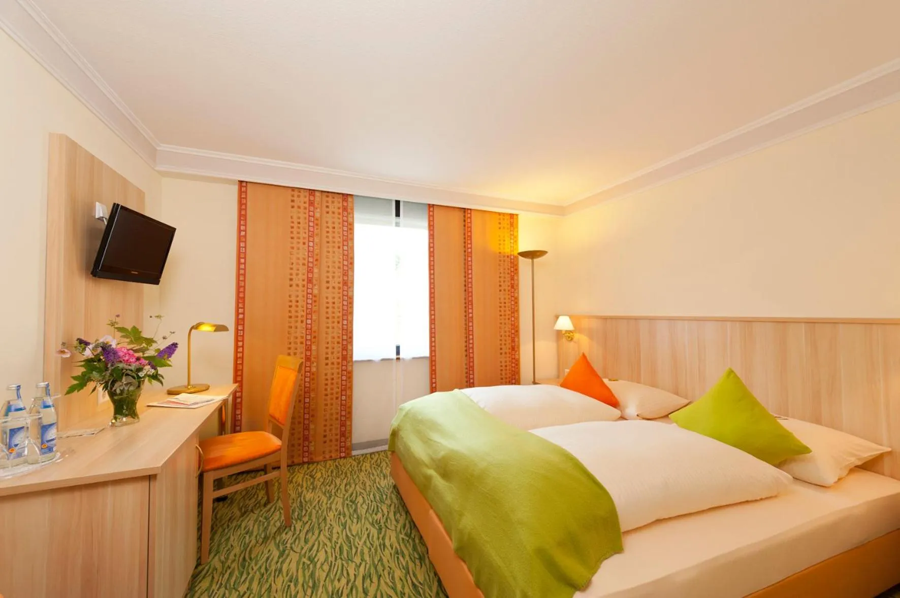 Bed in Akzent Hotel Restaurant Hirsch