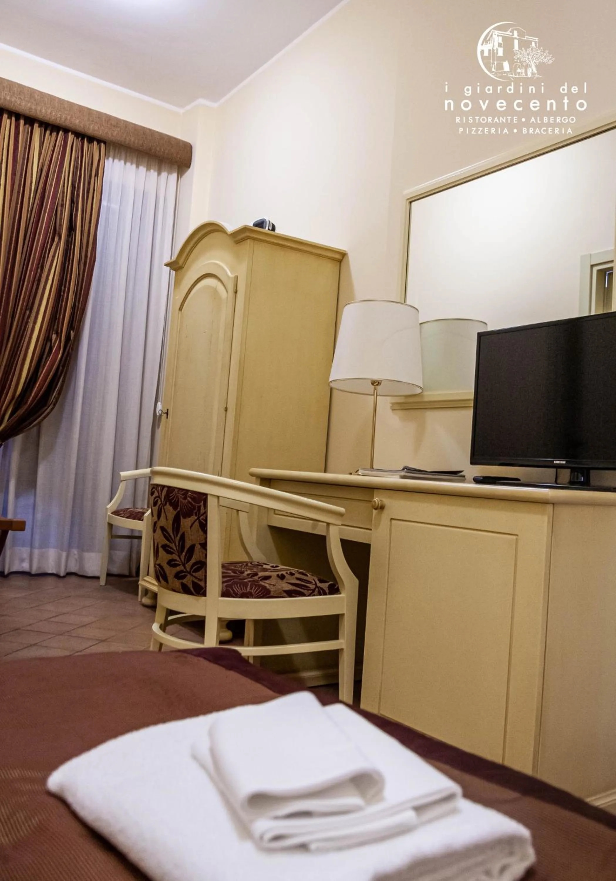 Bed in I Giardini del Novecento