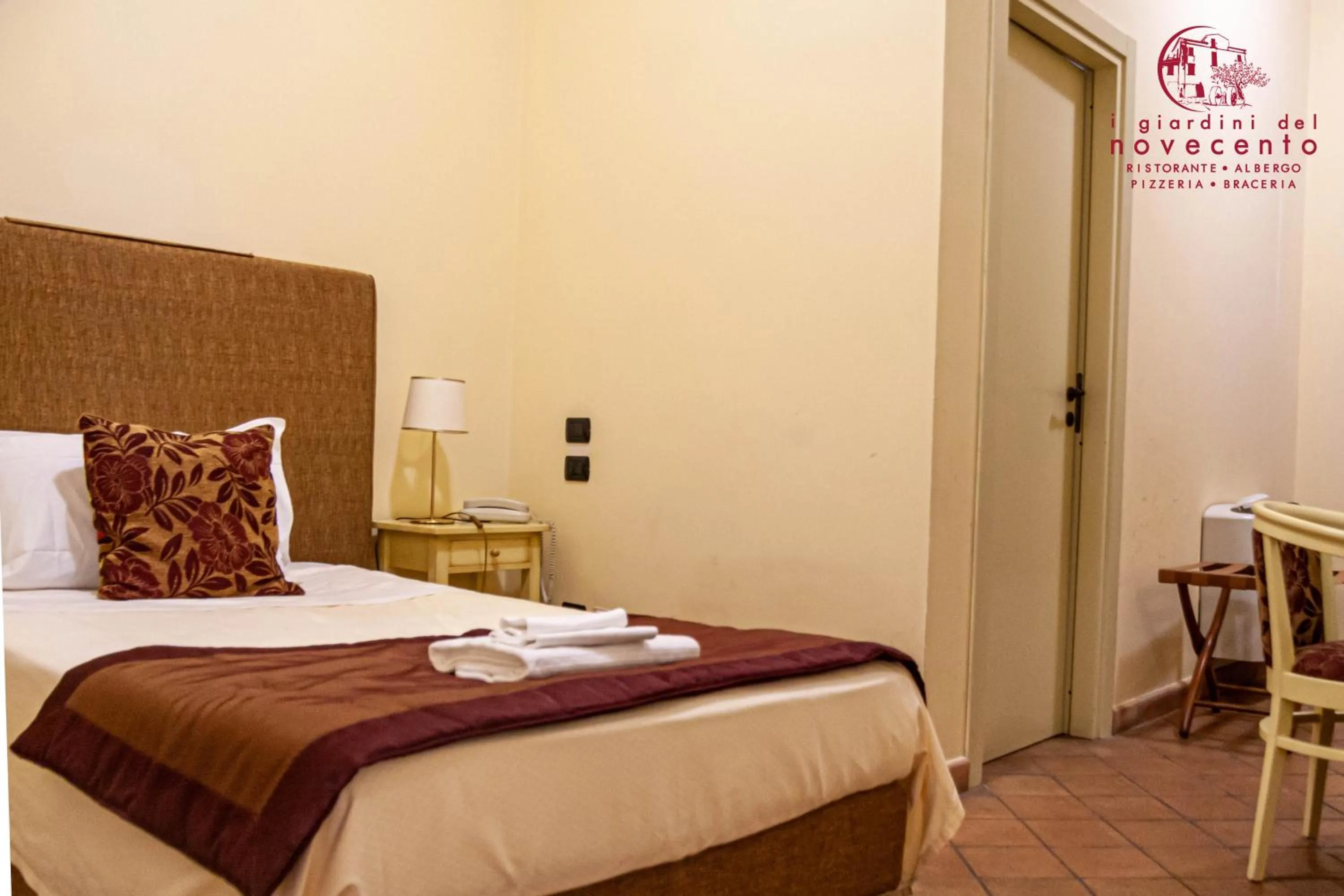 Bed in I Giardini del Novecento