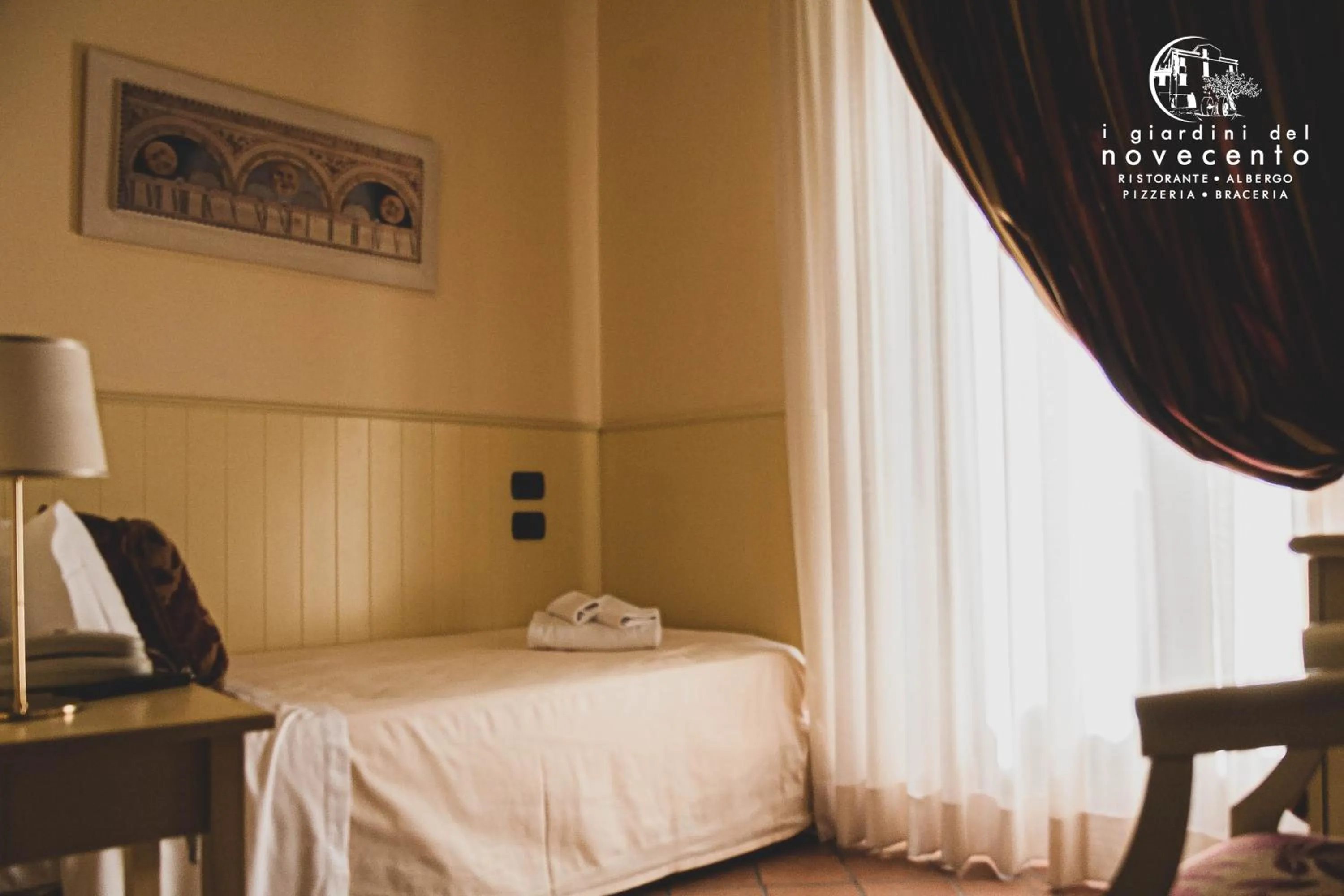 Bed in I Giardini del Novecento