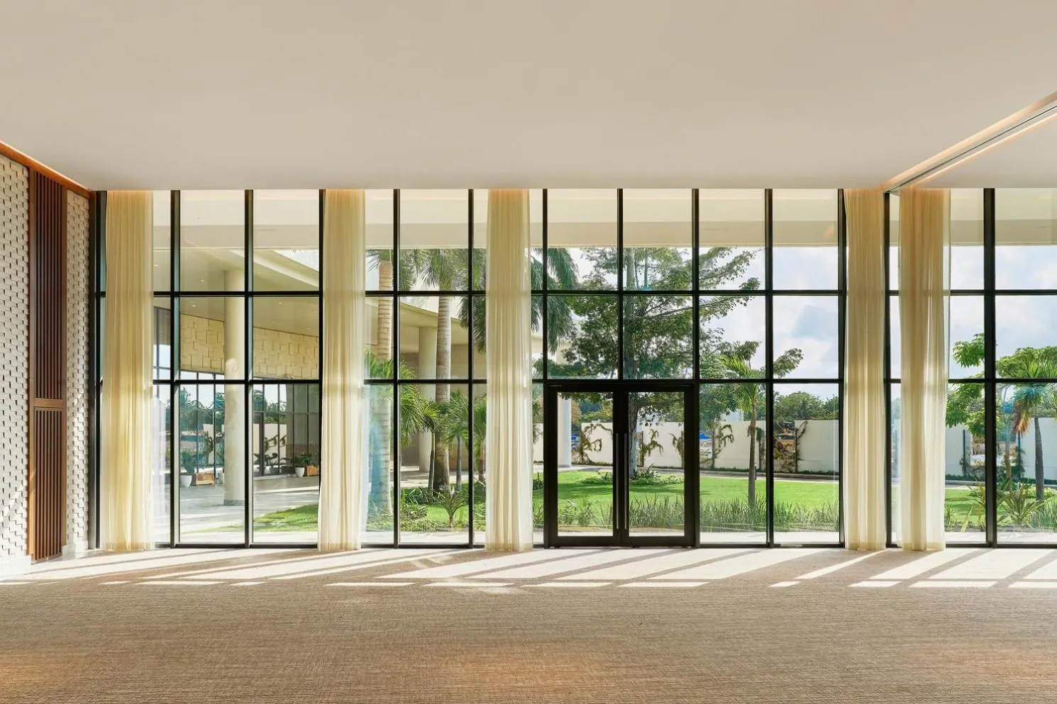 Meeting/conference room in SLS Playa Mujeres - ALL Inclusive Collection