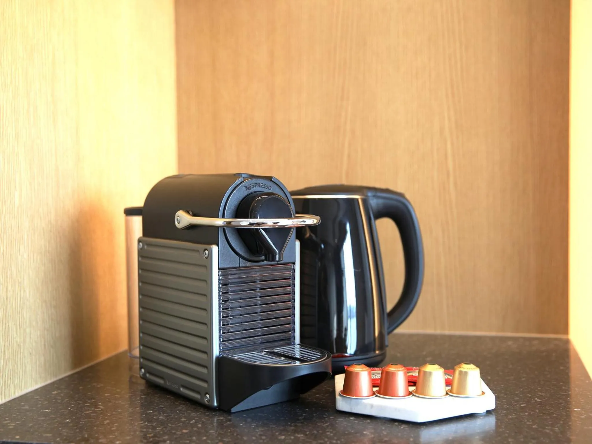 Coffee/tea facilities in World State Hotel Sokcho