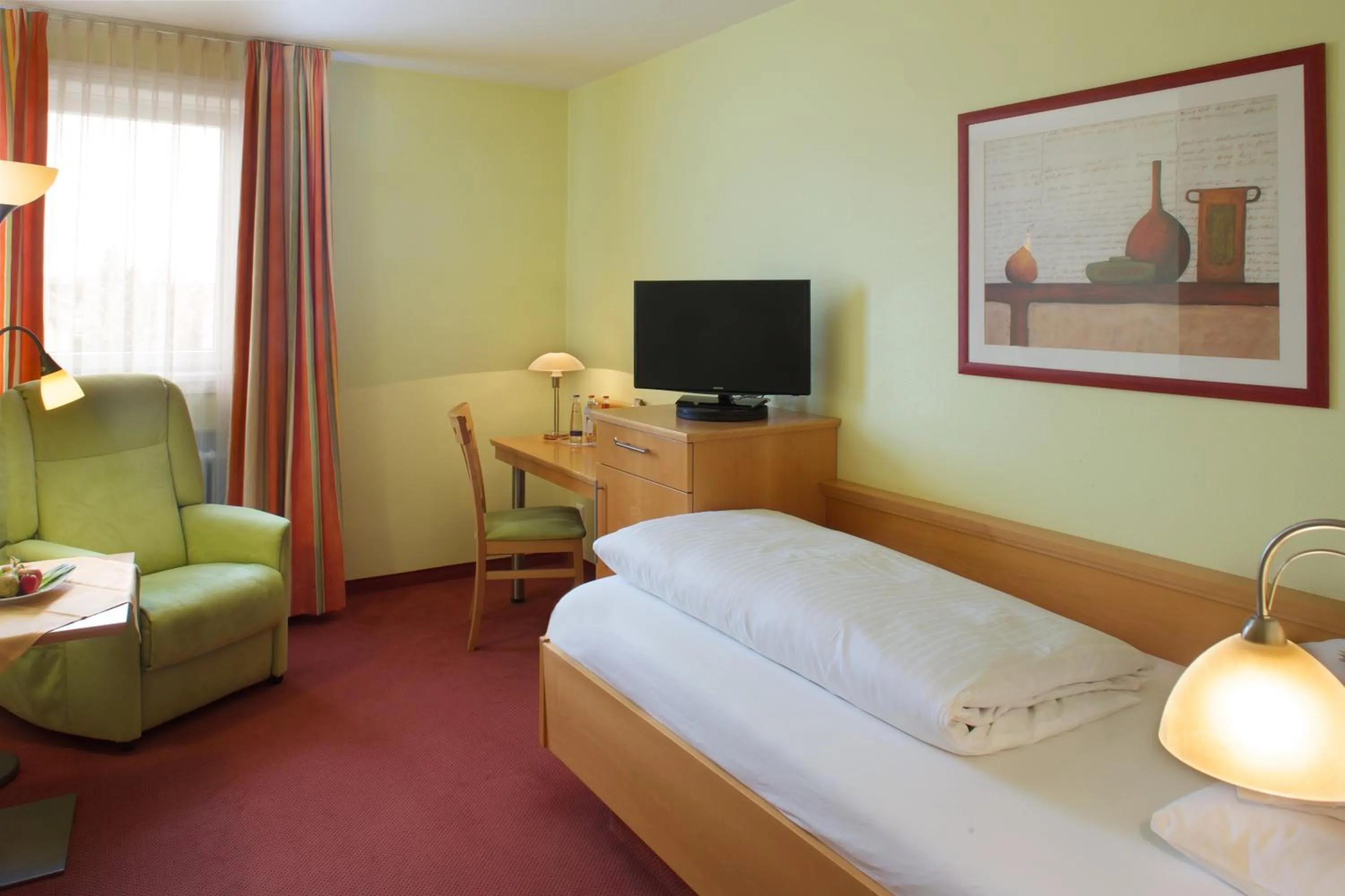 Seating area, Bed in Kur- und Wellnesshotel Förch