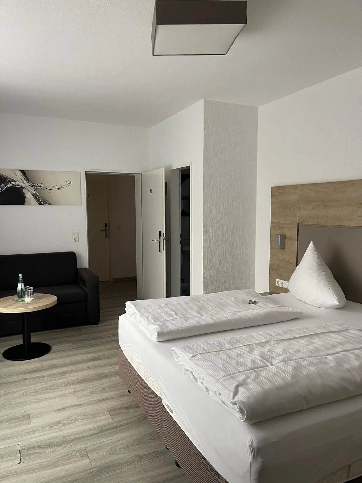 Photo of the whole room, Bed in Hotel Traumblick