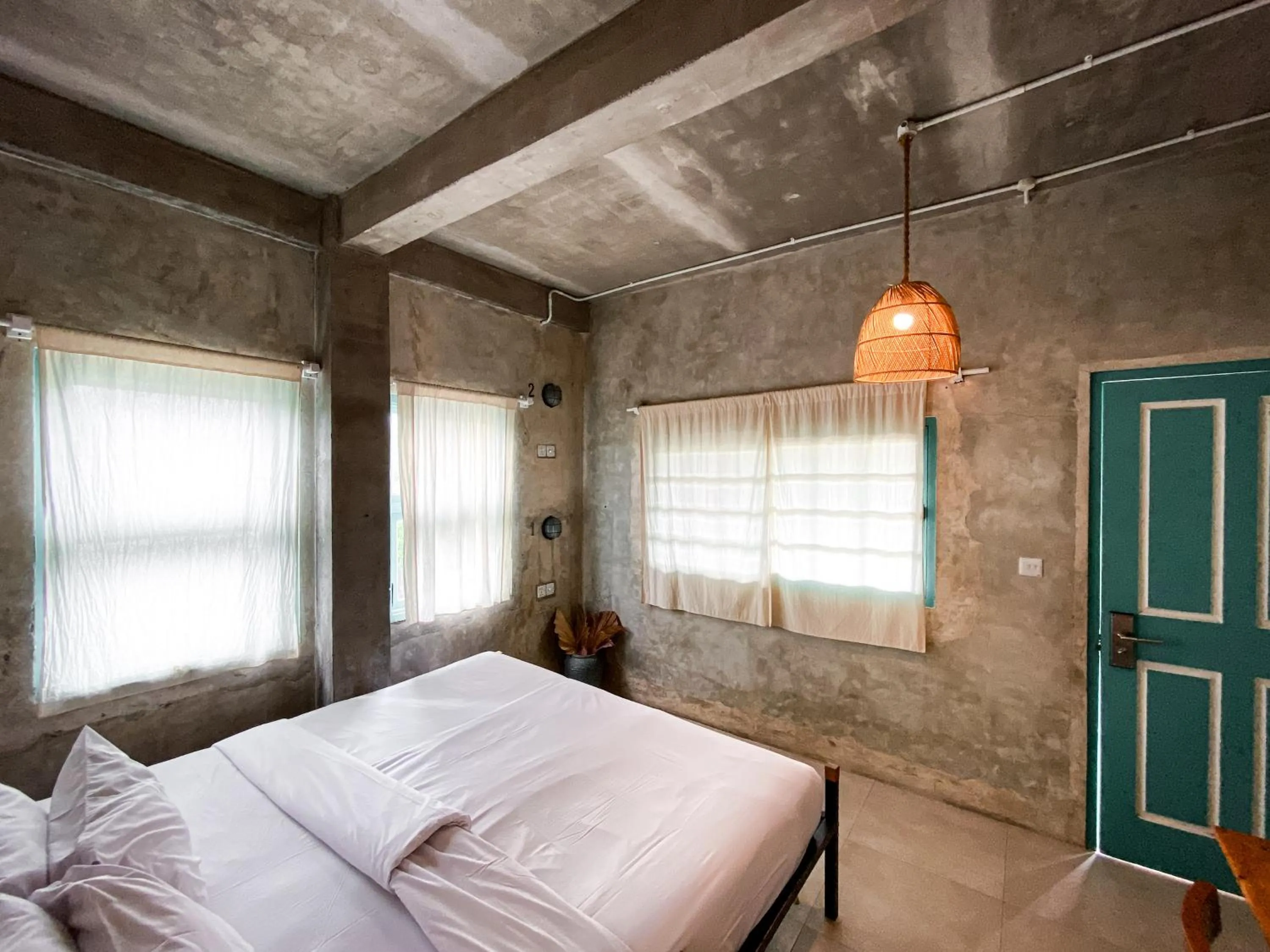 Bedroom in Good Mantra Studio