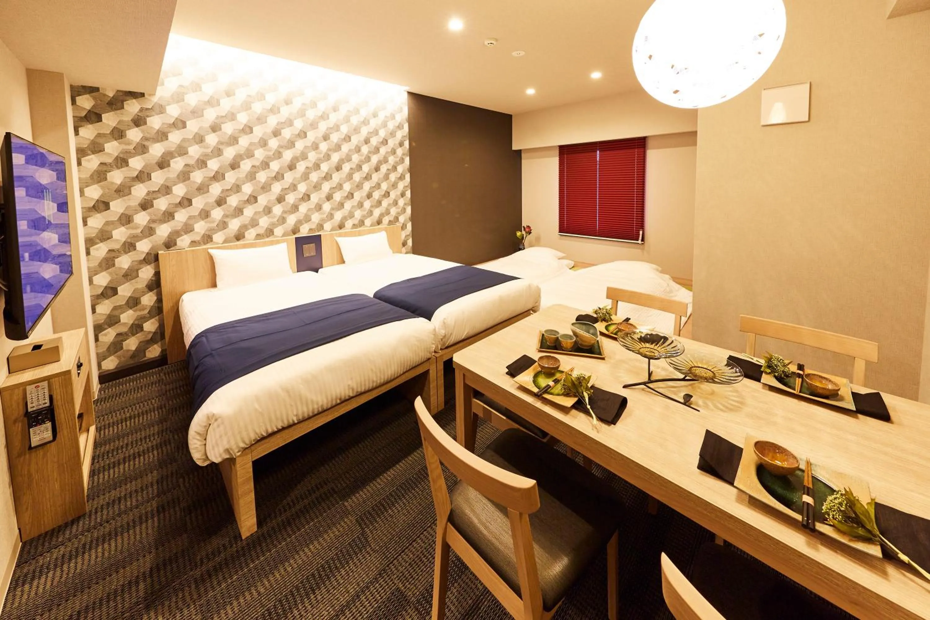 Photo of the whole room, Bed in MONday Apart Ueno Shinokachimachi