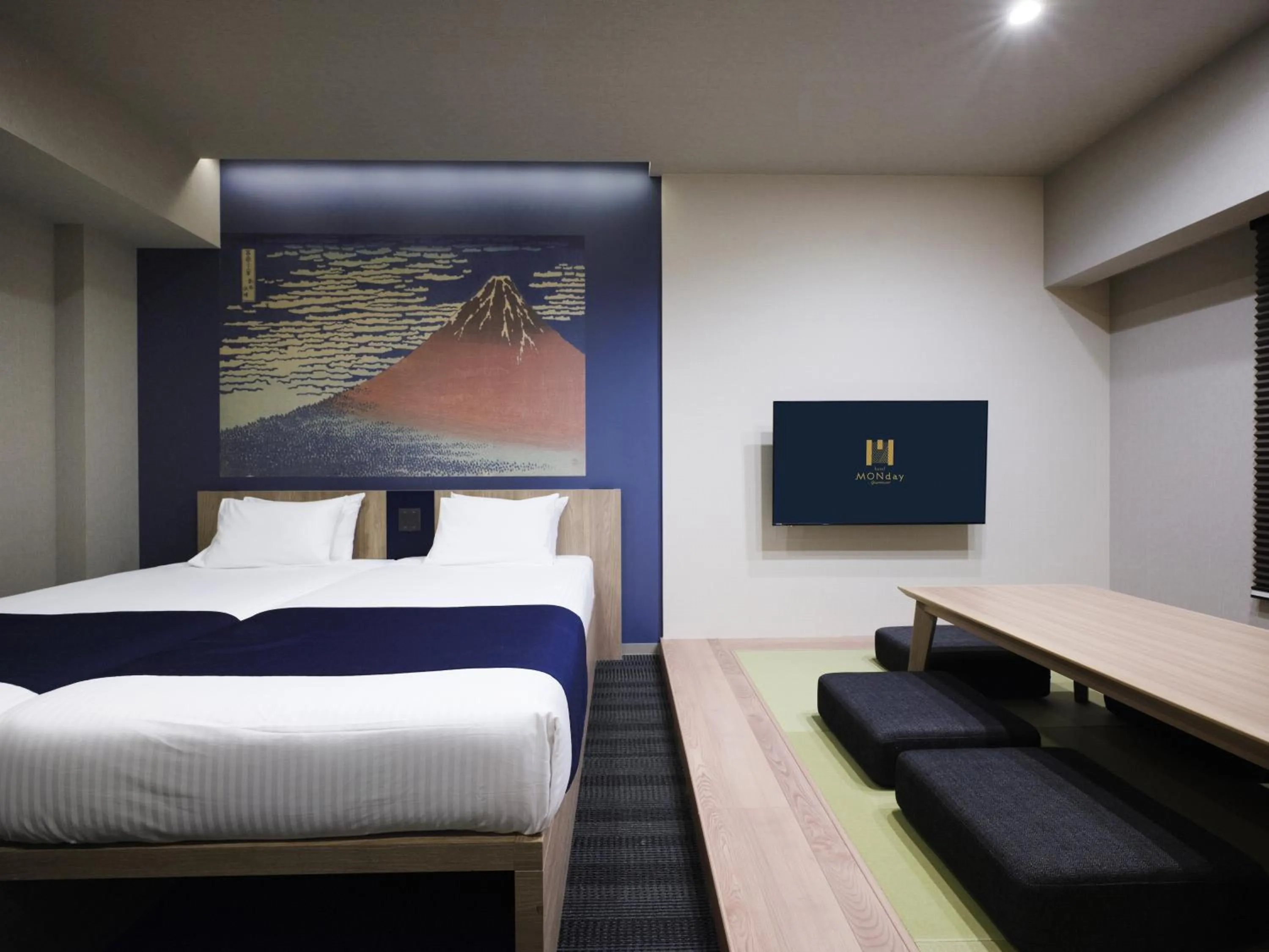 Bed in MONday Apart Ueno Shinokachimachi