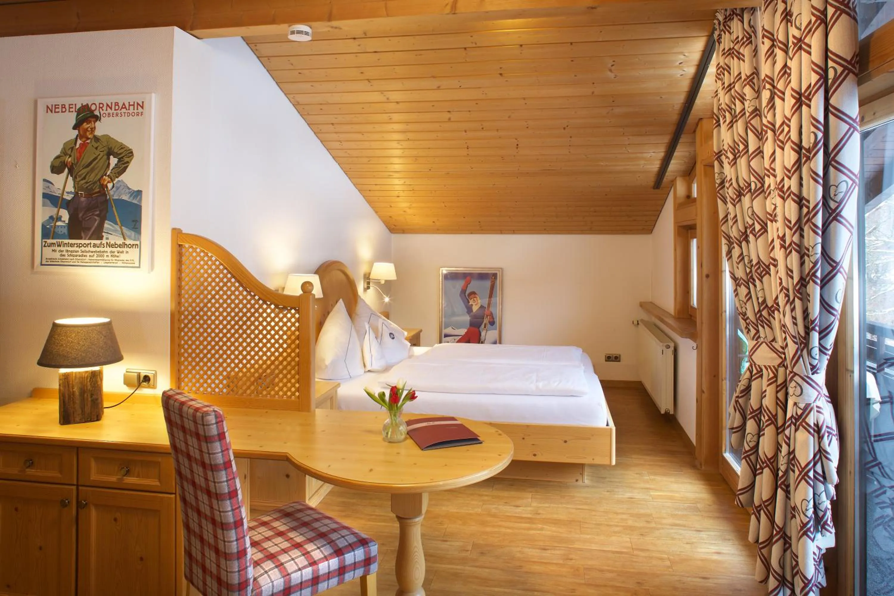 Bed in Hotel Menning ***S