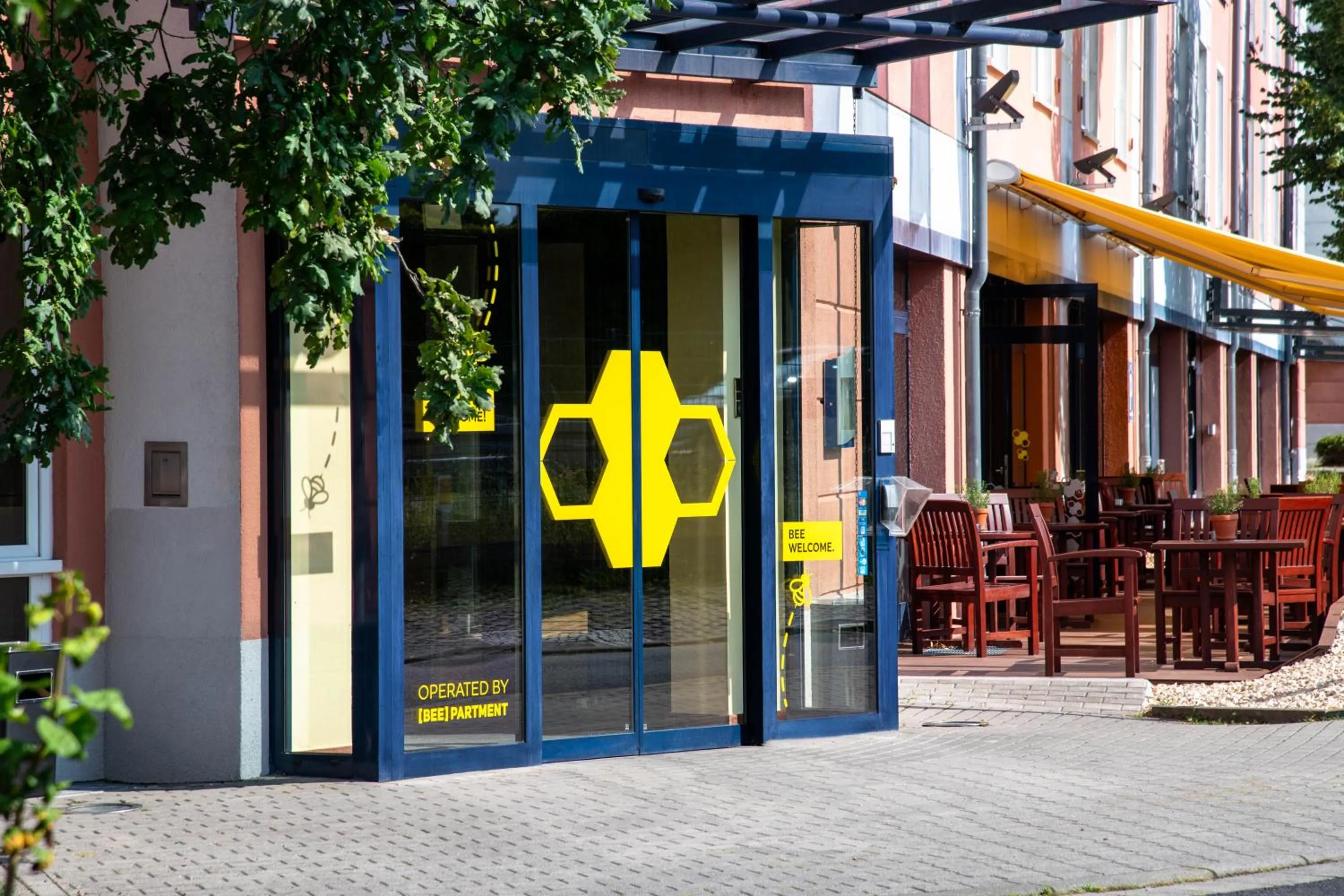 Facade/entrance in Best Western Premier Airporthotel Berlin