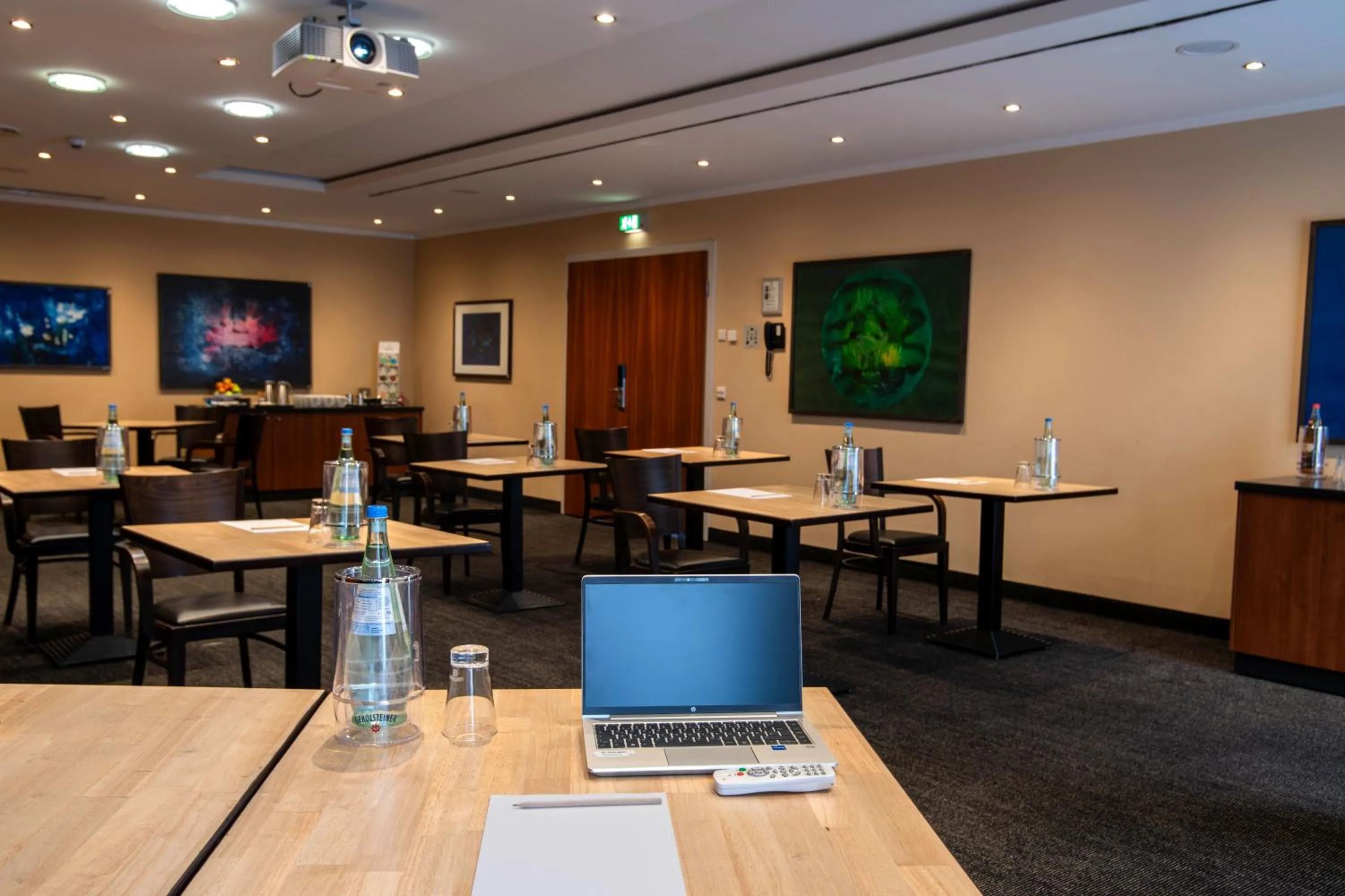 Meeting/conference room in Best Western Premier Airporthotel Berlin