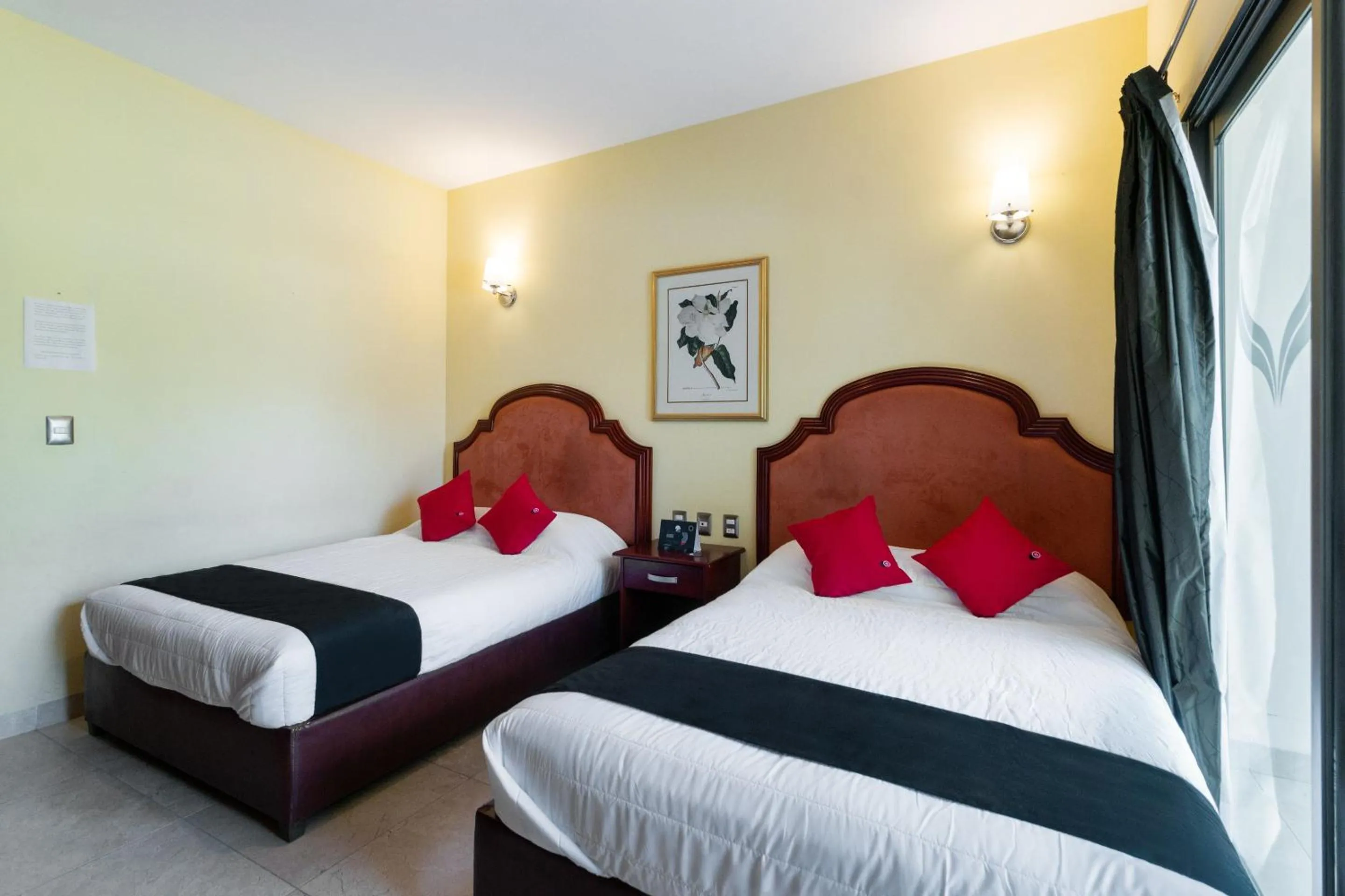 Bedroom, Bed in Capital O Hotel Vitale Leon MX