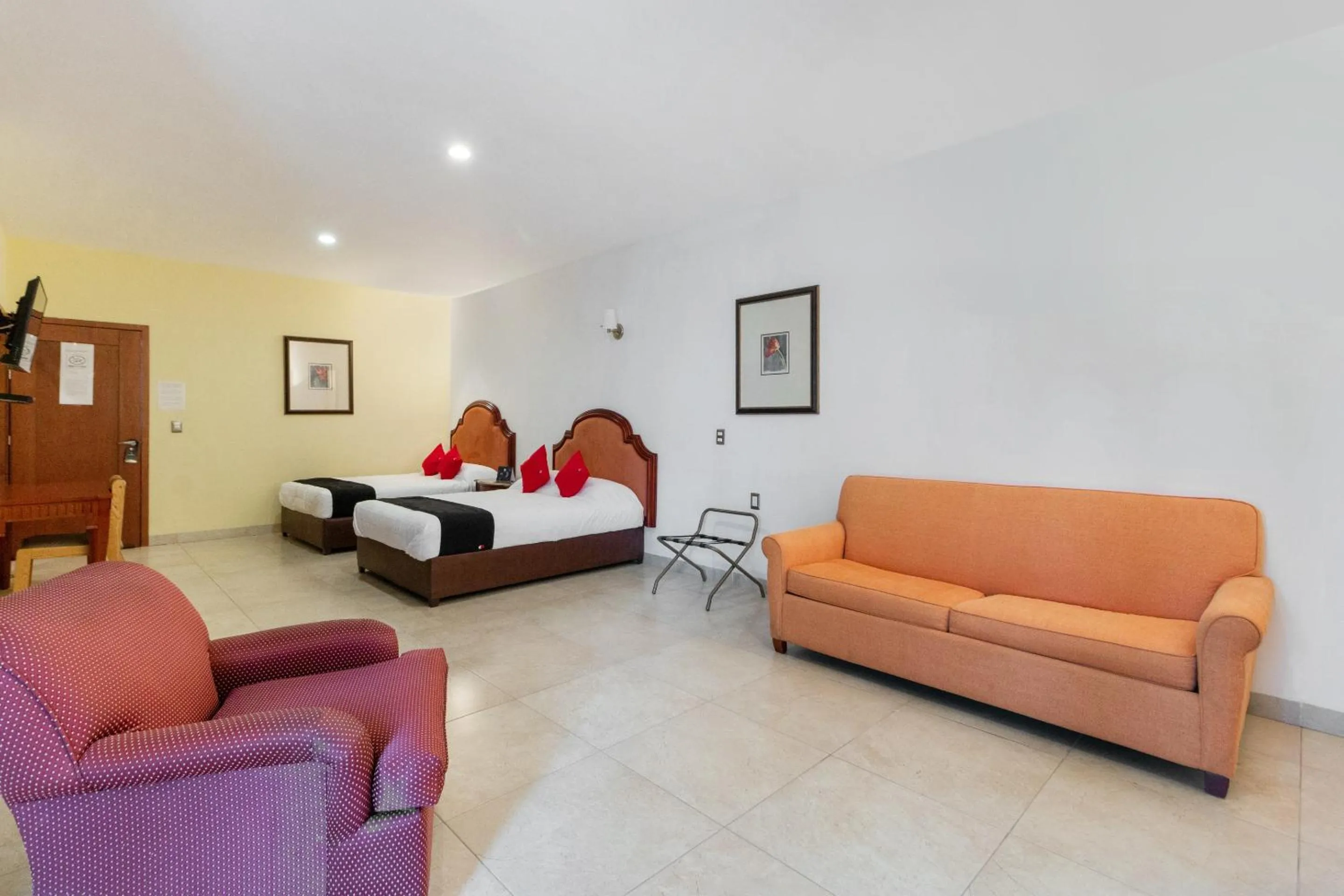 Bedroom, Bed in Capital O Hotel Vitale Leon MX