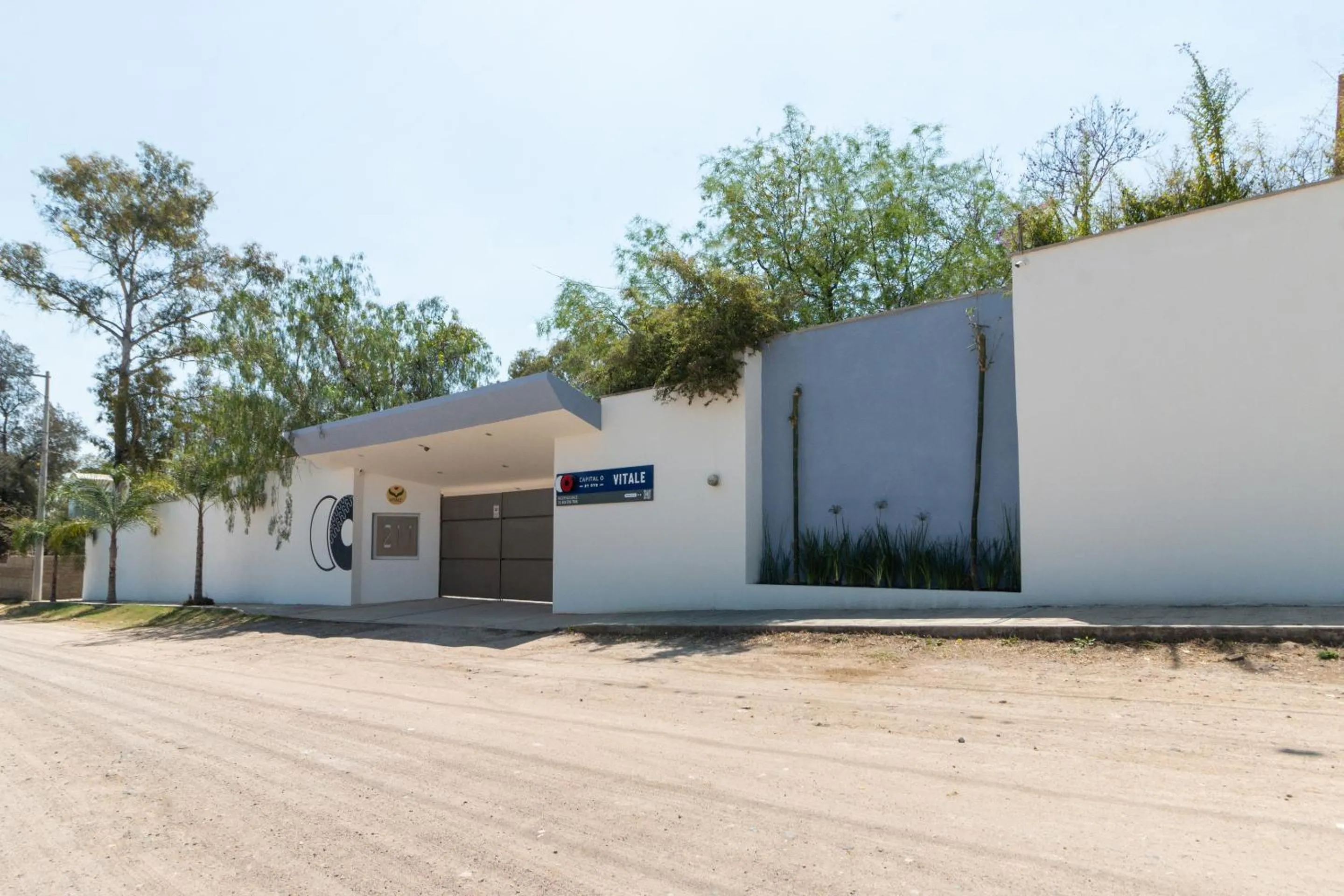 Facade/entrance in Capital O Hotel Vitale Leon MX
