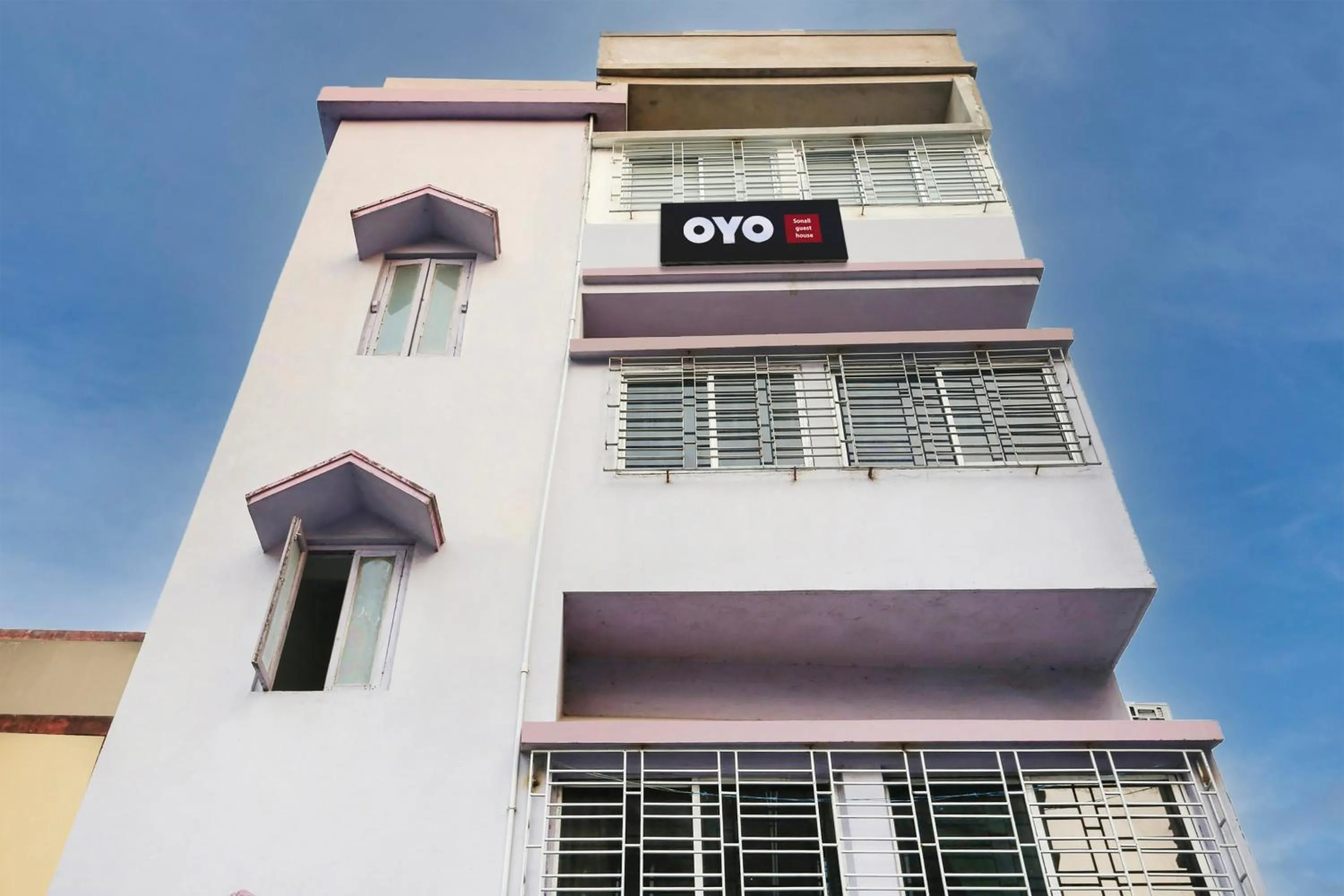 Facade/entrance in Hotel O Sonali Guest house