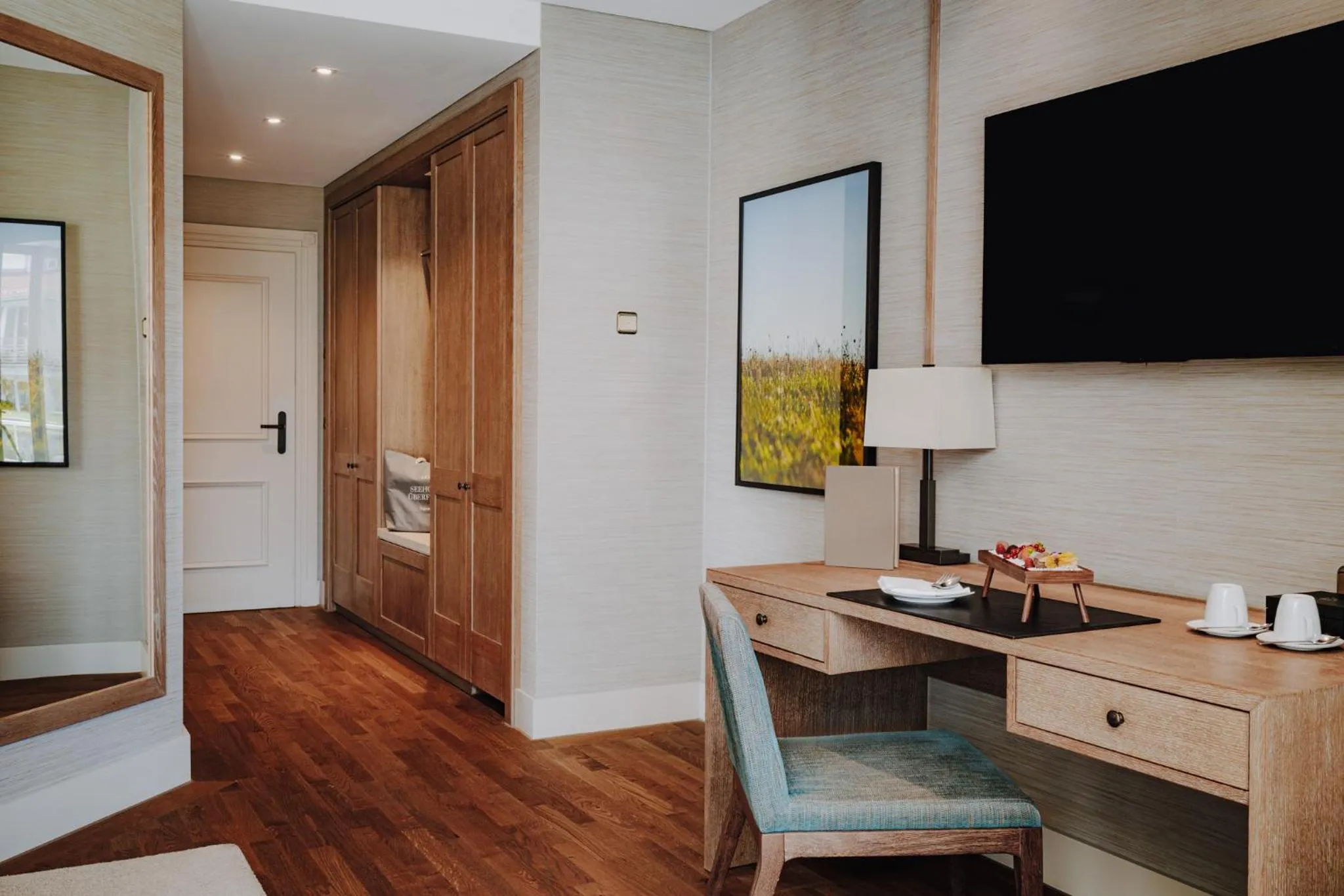 Seating area in Althoff Seehotel Überfahrt