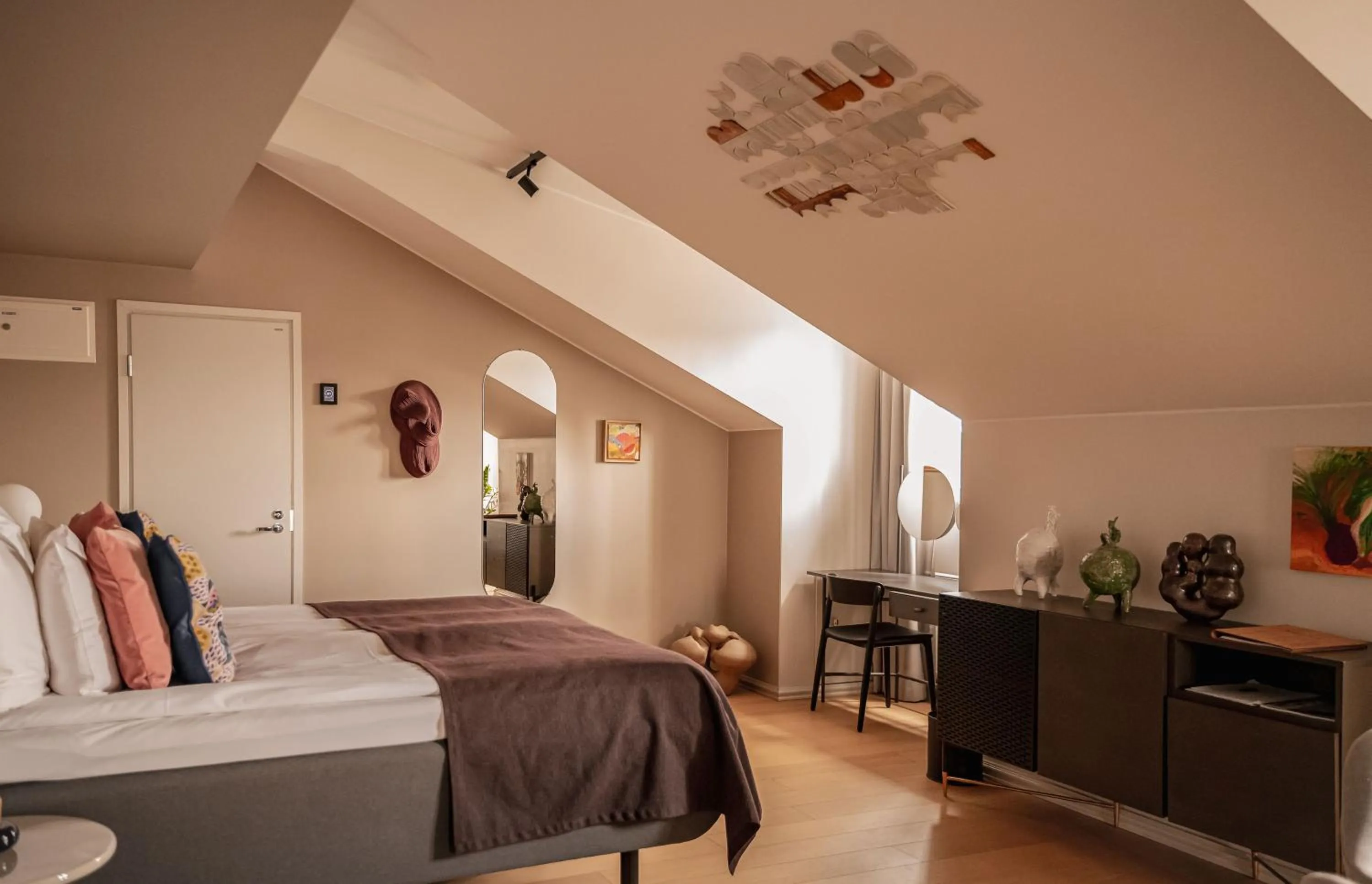 Bed in The Folks Hotel Konepaja