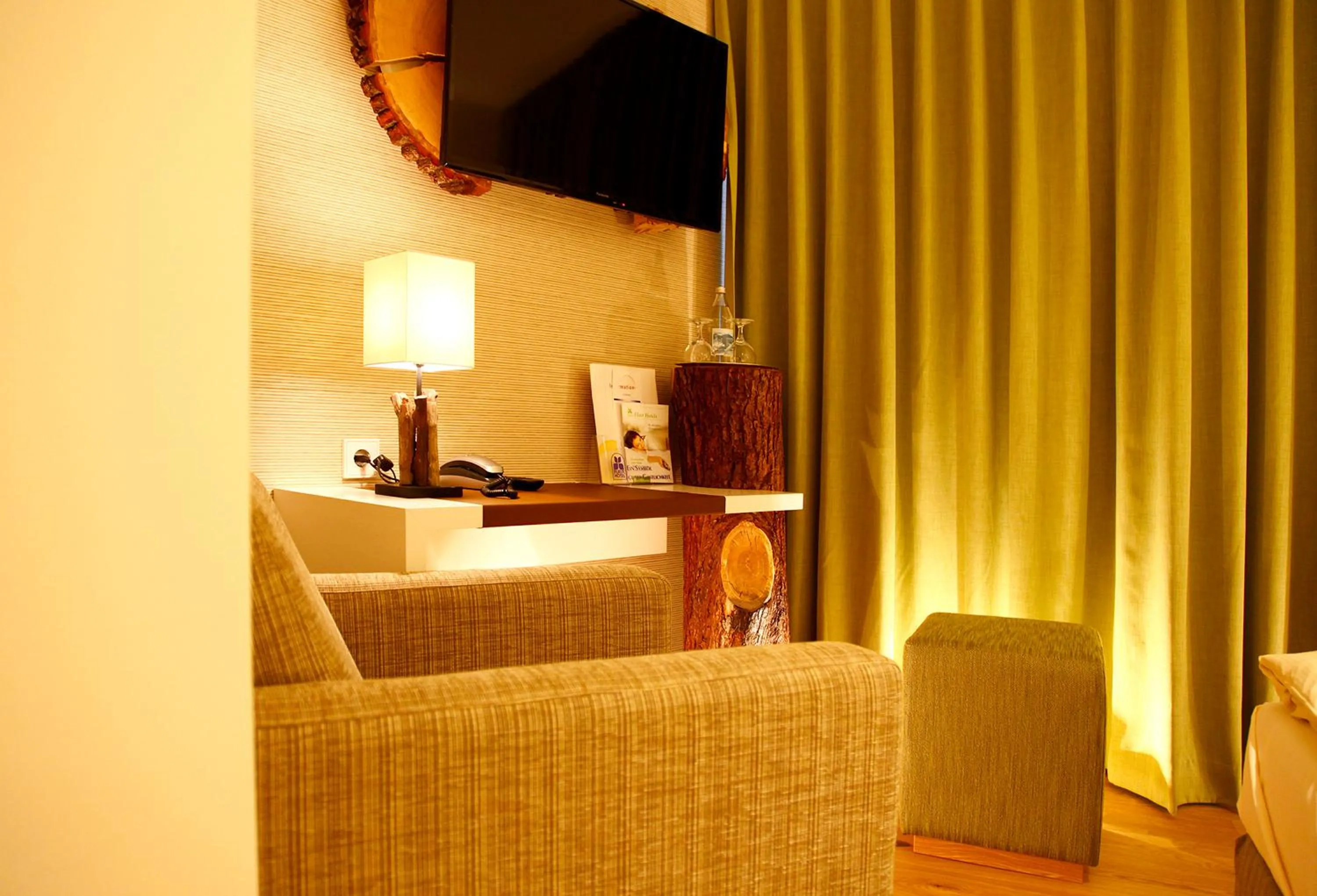 Photo of the whole room, Bed in Flair Hotel Nieder